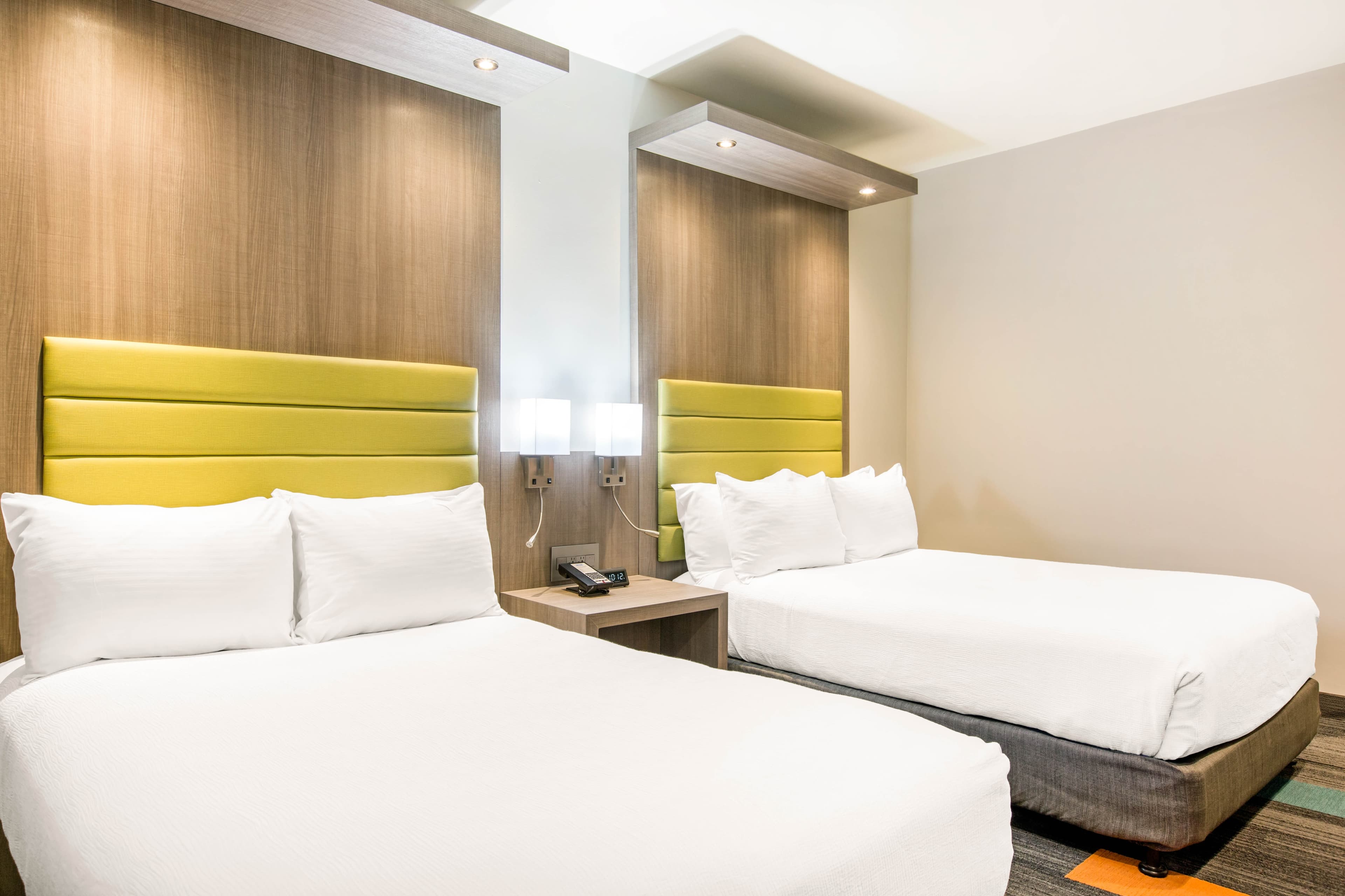Rodeway Inn near Melrose Ave — 7