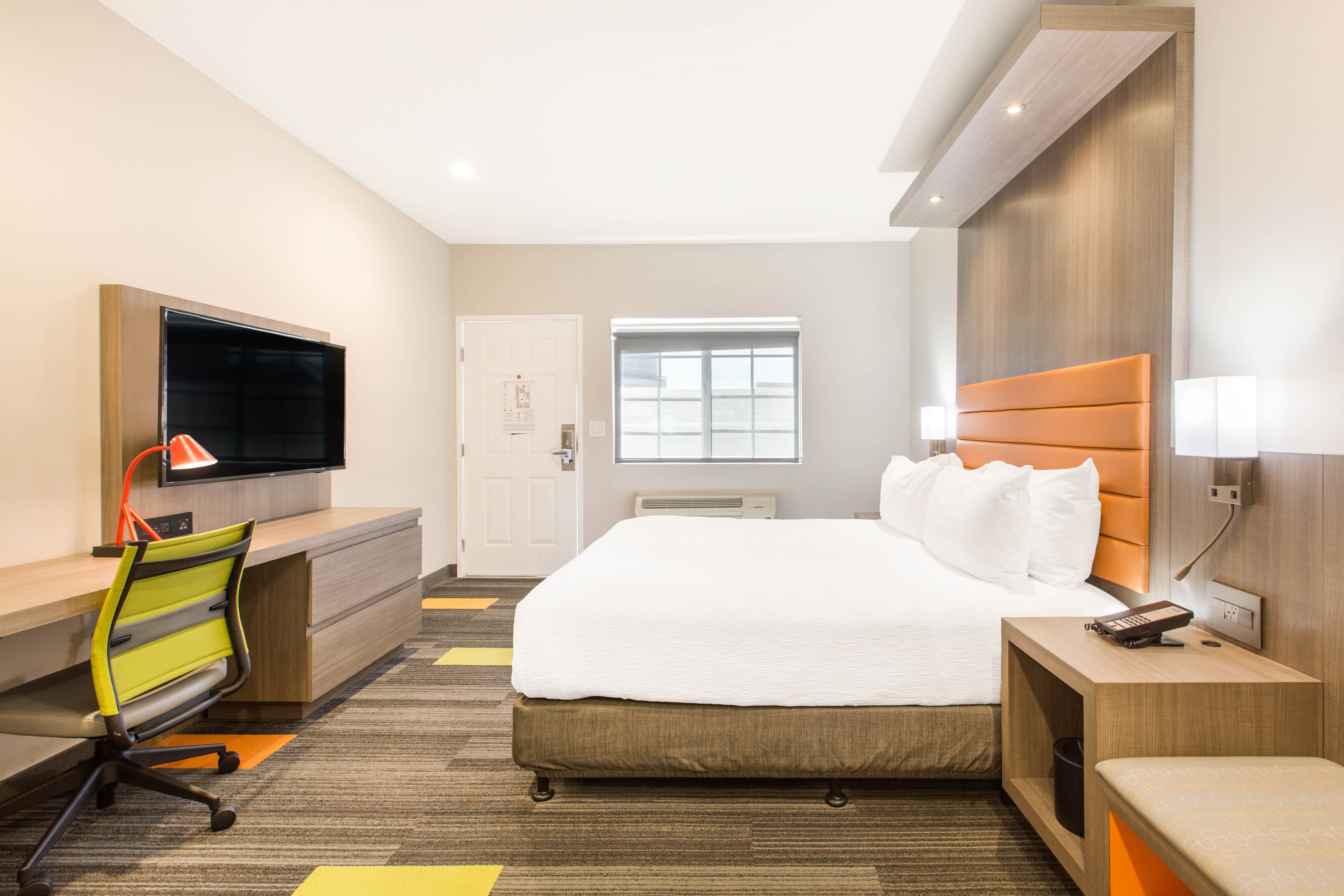 Rodeway Inn near Melrose Ave — 15