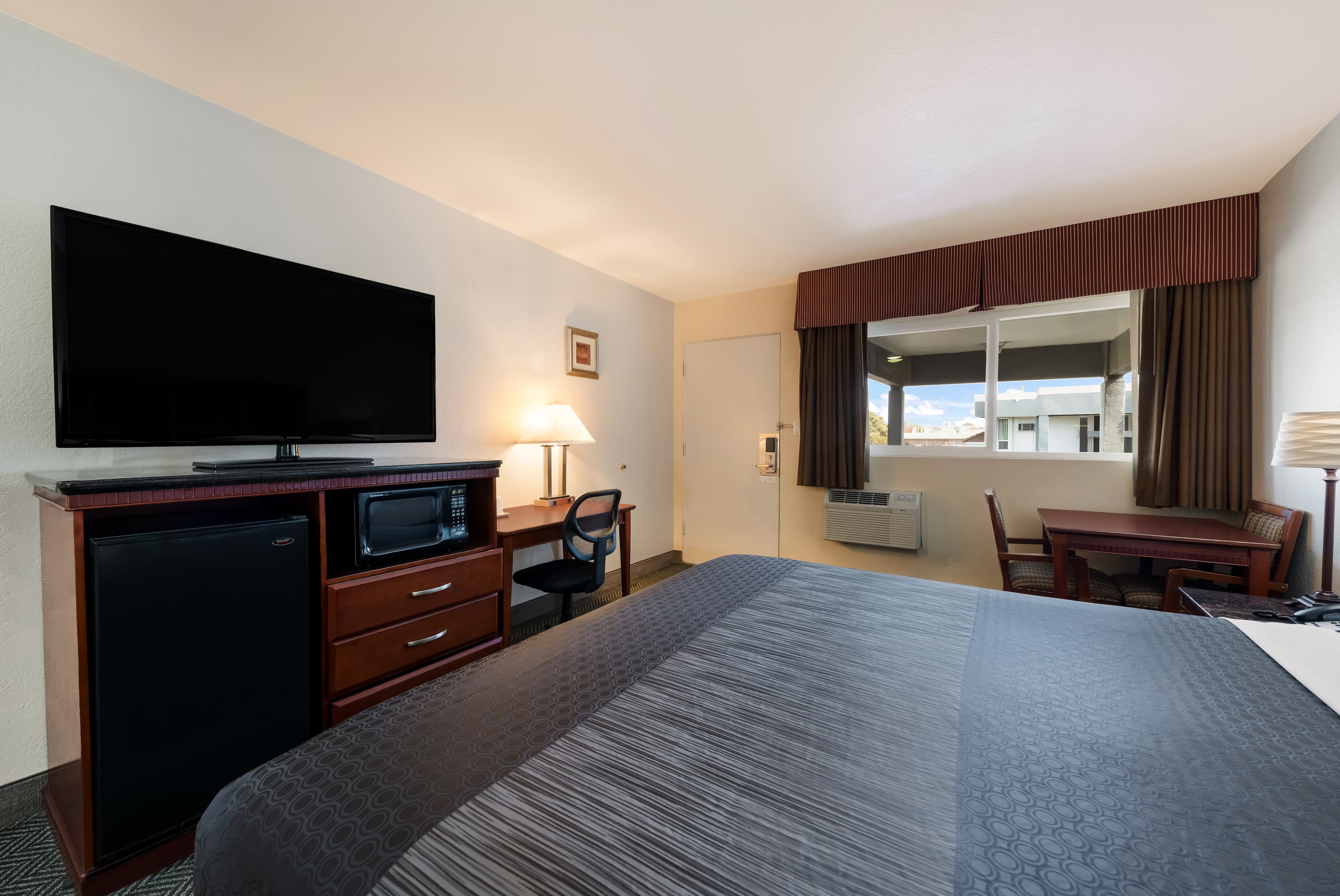 Rodeway Inn South San Francisco Airport - Image 4
