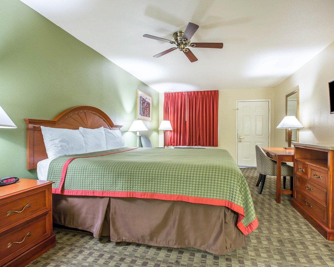 Rodeway Inn Delano — 9