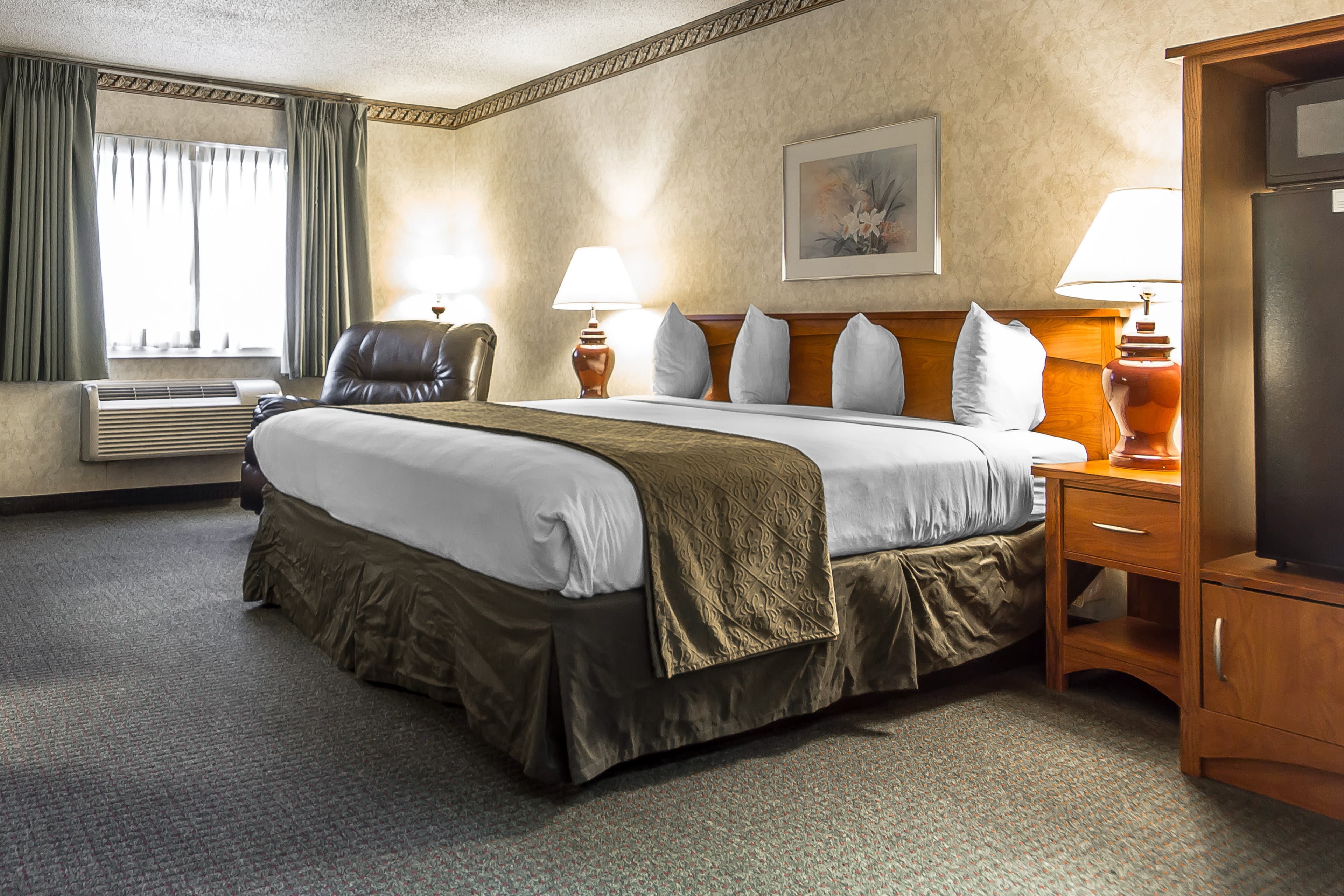 Quality Inn & Suites Silicon Valley — 13