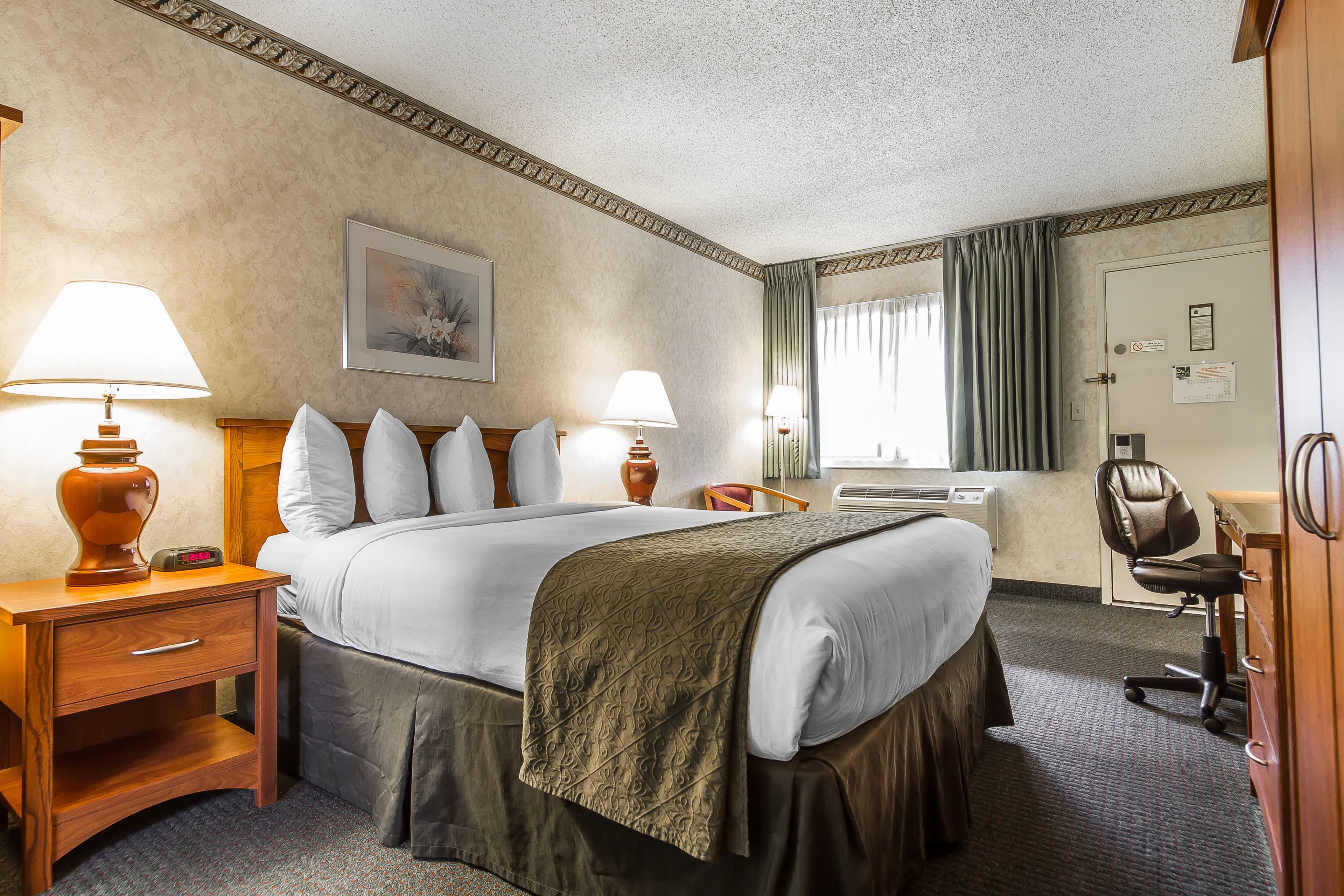 Quality Inn & Suites Silicon Valley — 14