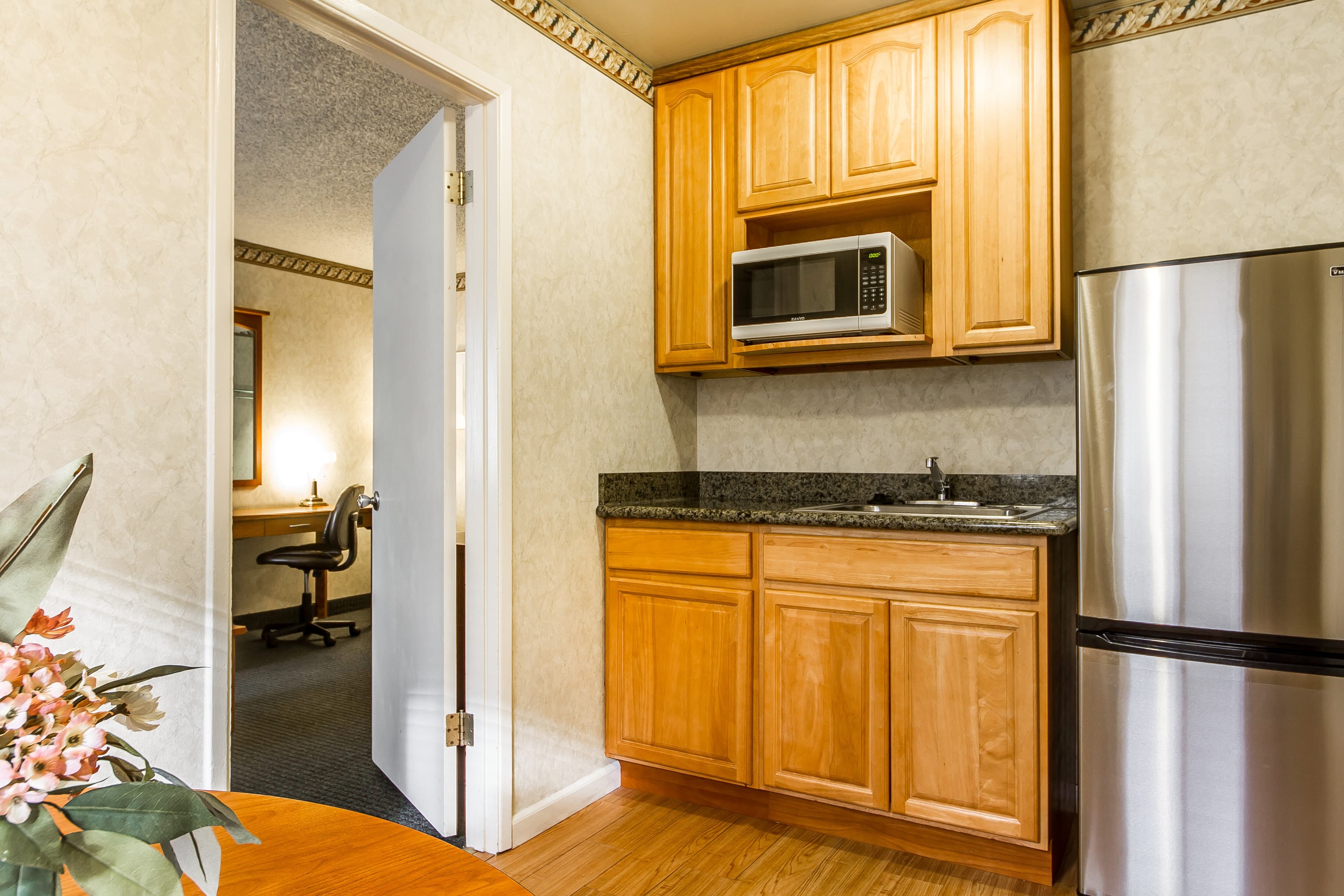 Quality Inn & Suites Silicon Valley — 9
