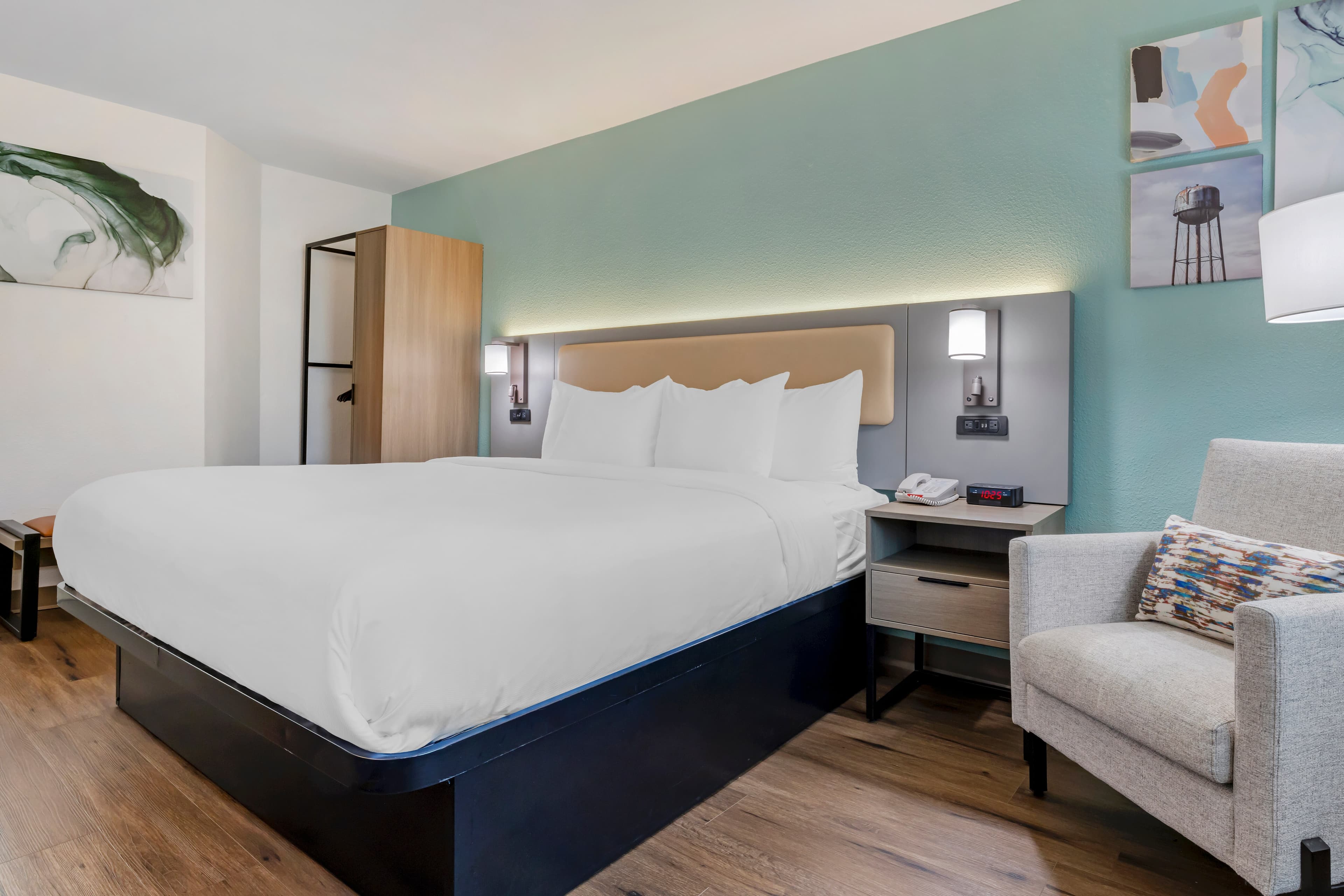 Comfort Inn Sea World Area - Image 2