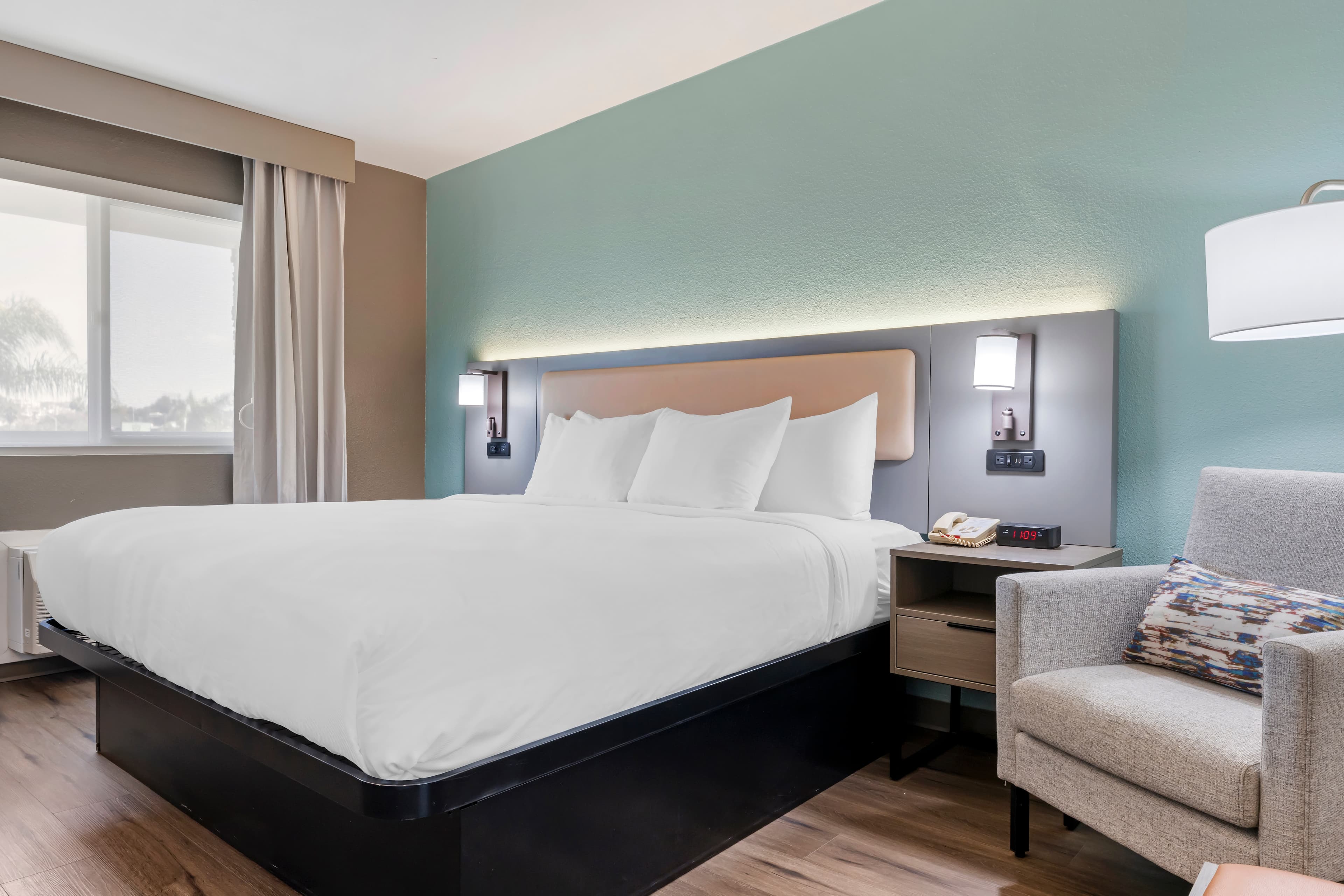 Comfort Inn Sea World Area — 9