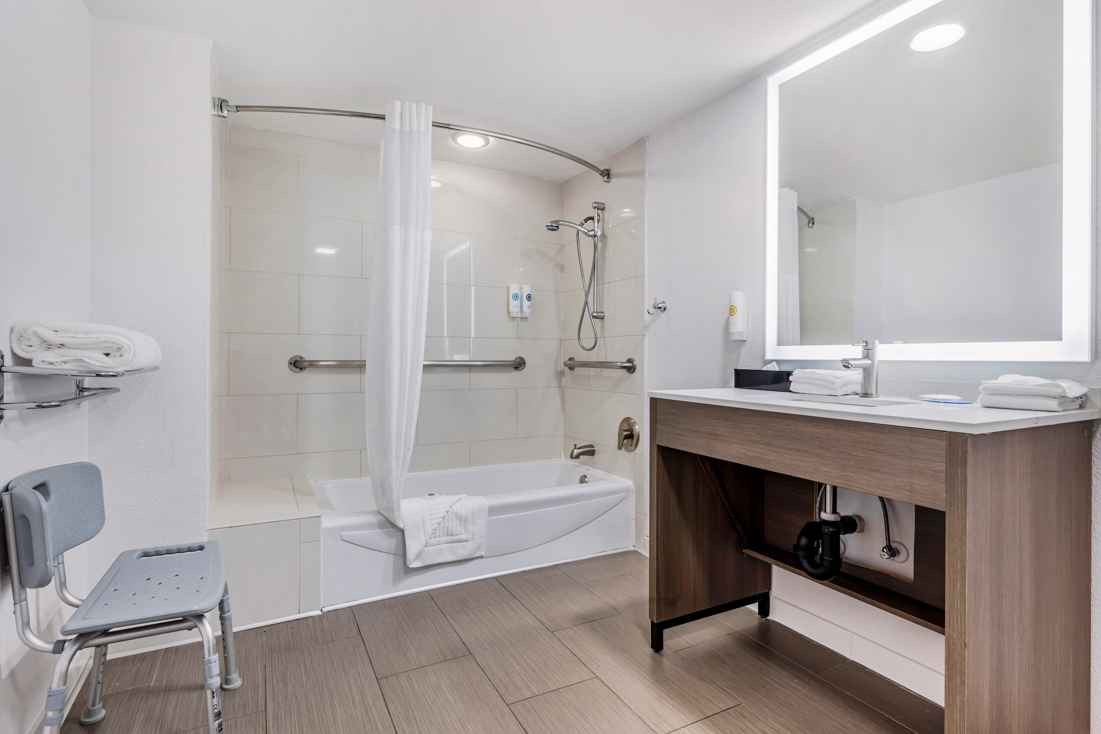 Comfort Inn Sea World Area — 10