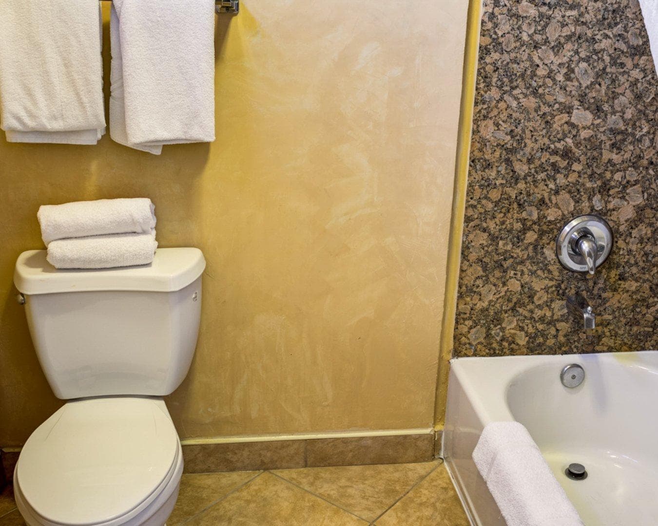 Rodeway Inn near Venice Beach — 7