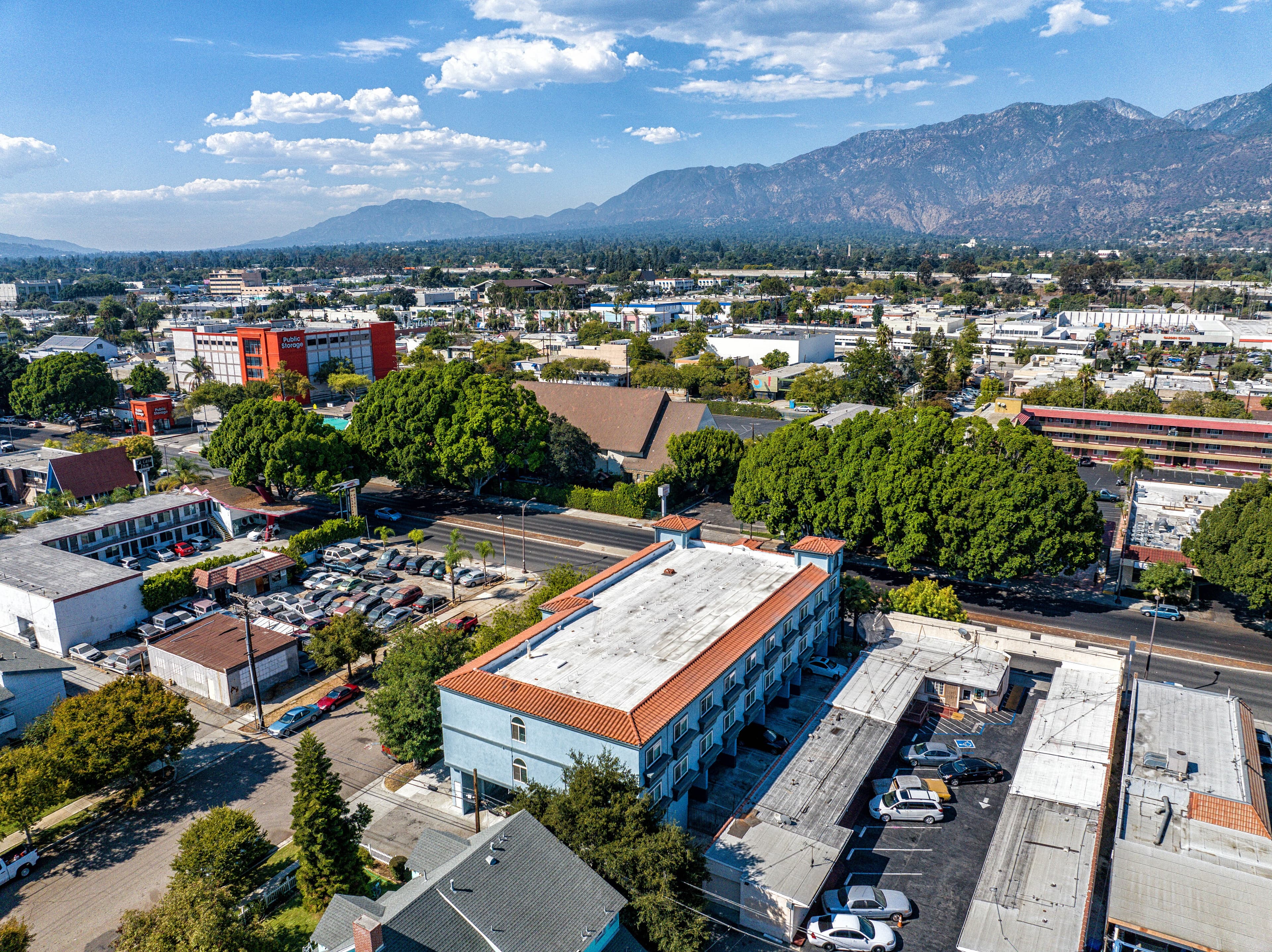 Rodeway Inn & Suites Pasadena - Image 1