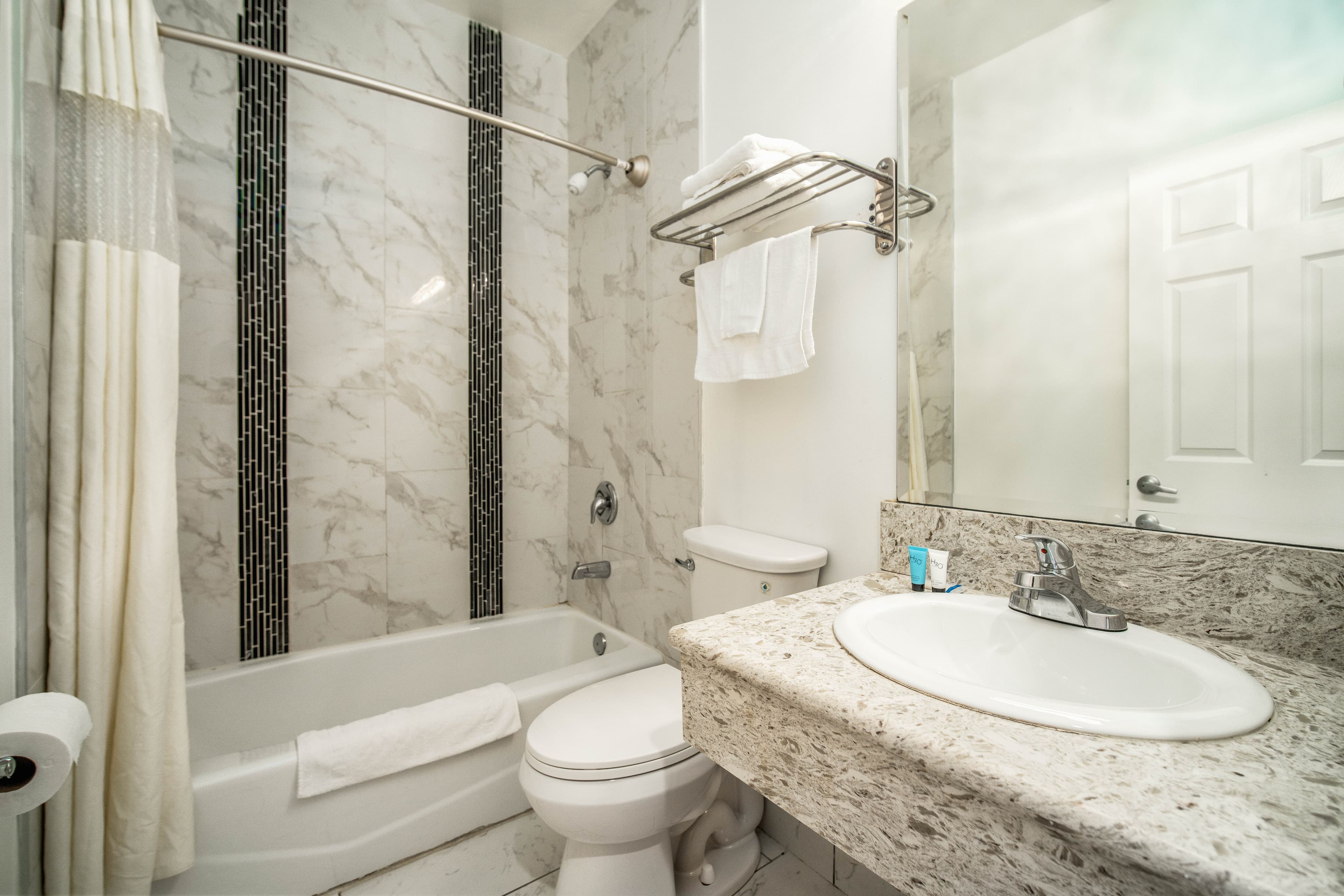 Rodeway Inn & Suites Pasadena — 27