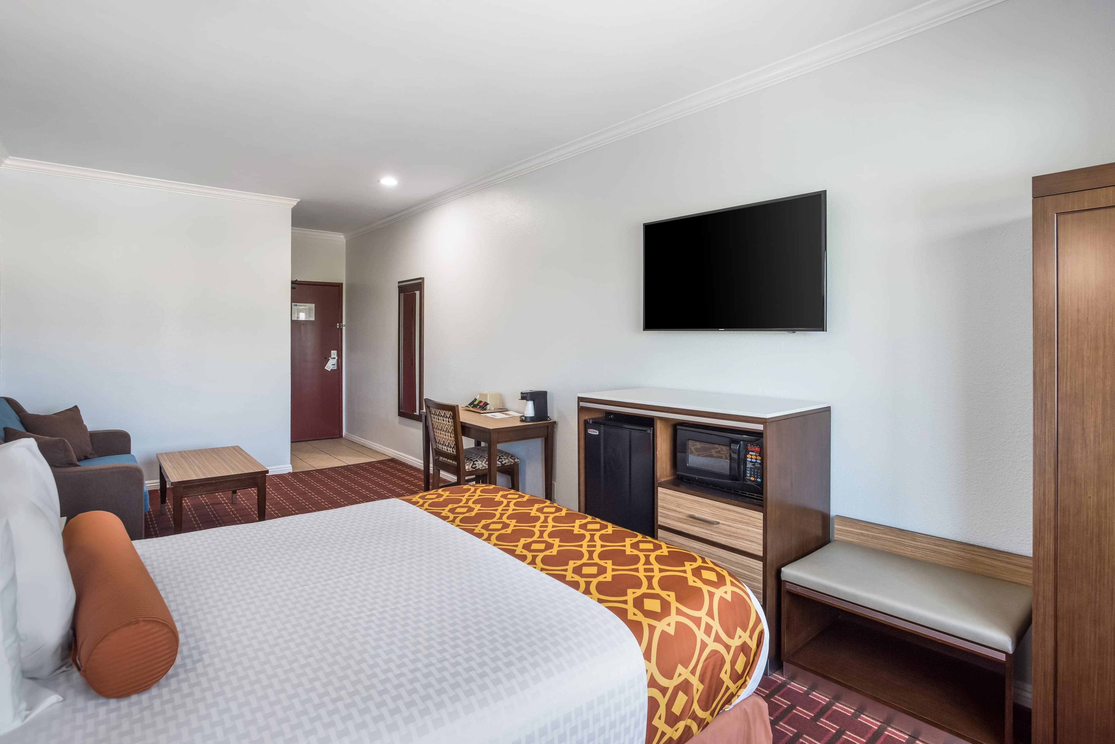 Rodeway Inn & Suites Pasadena — 34