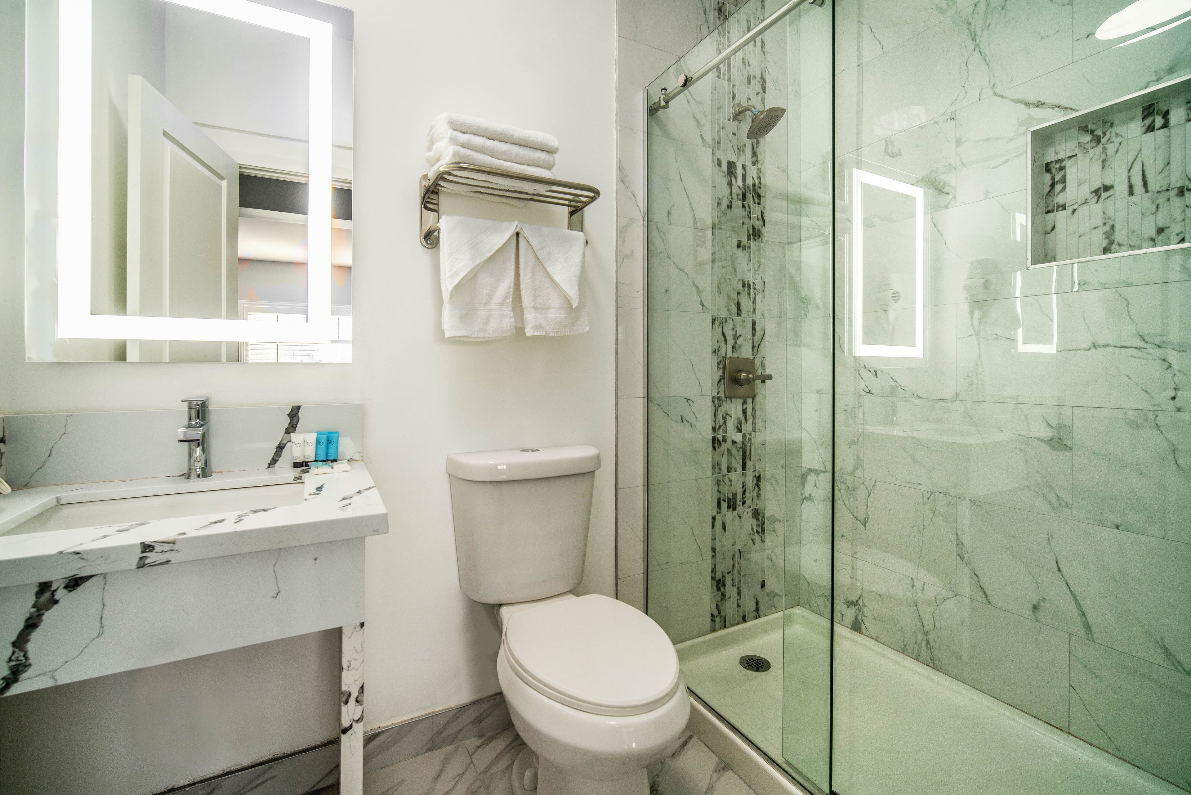 Rodeway Inn & Suites Pasadena — 52