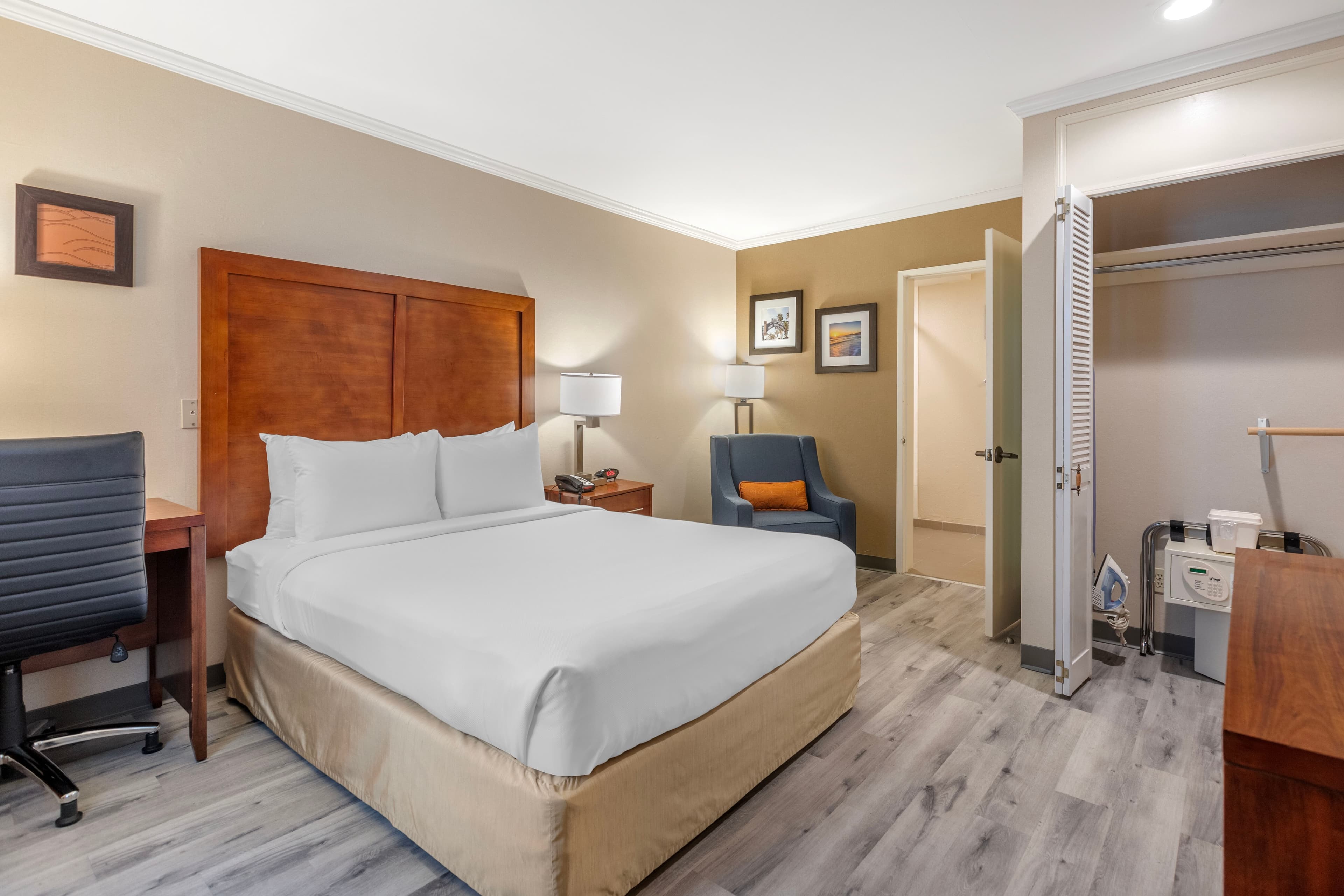 Comfort Inn Santa Monica - West Los Angeles — 6