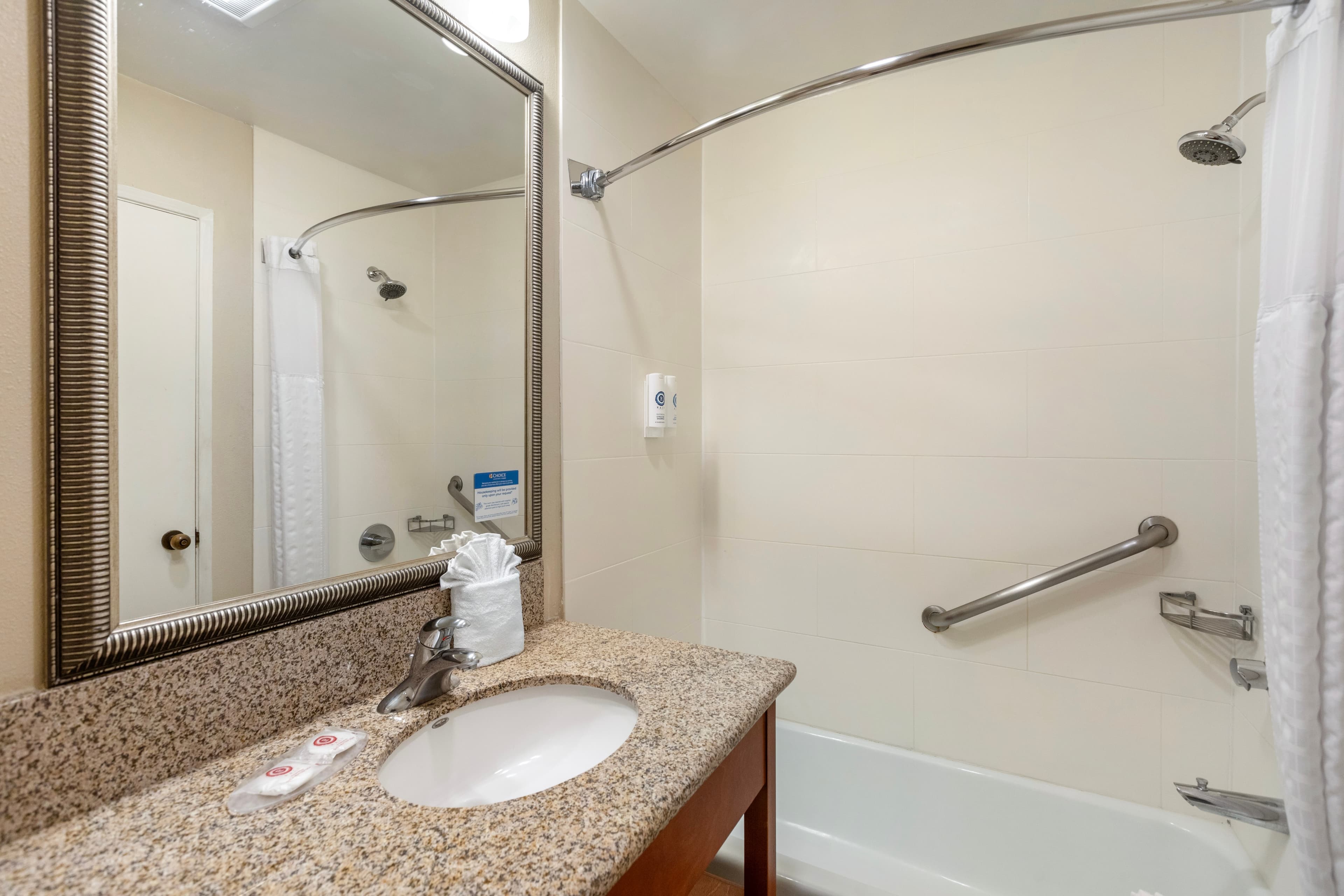 Comfort Inn Santa Monica - West Los Angeles — 21