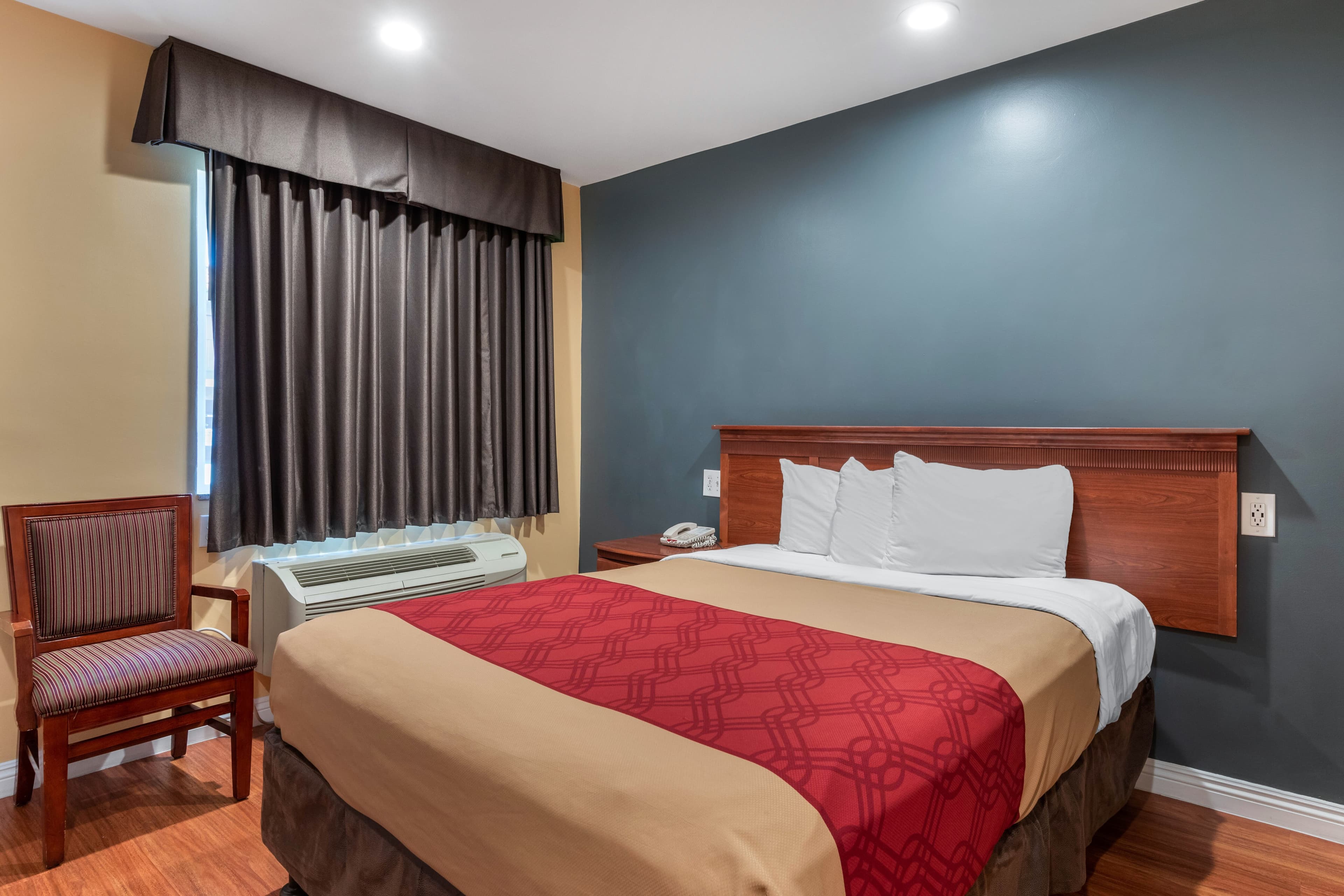 Rodeway Inn Carson - Los Angeles South — 8