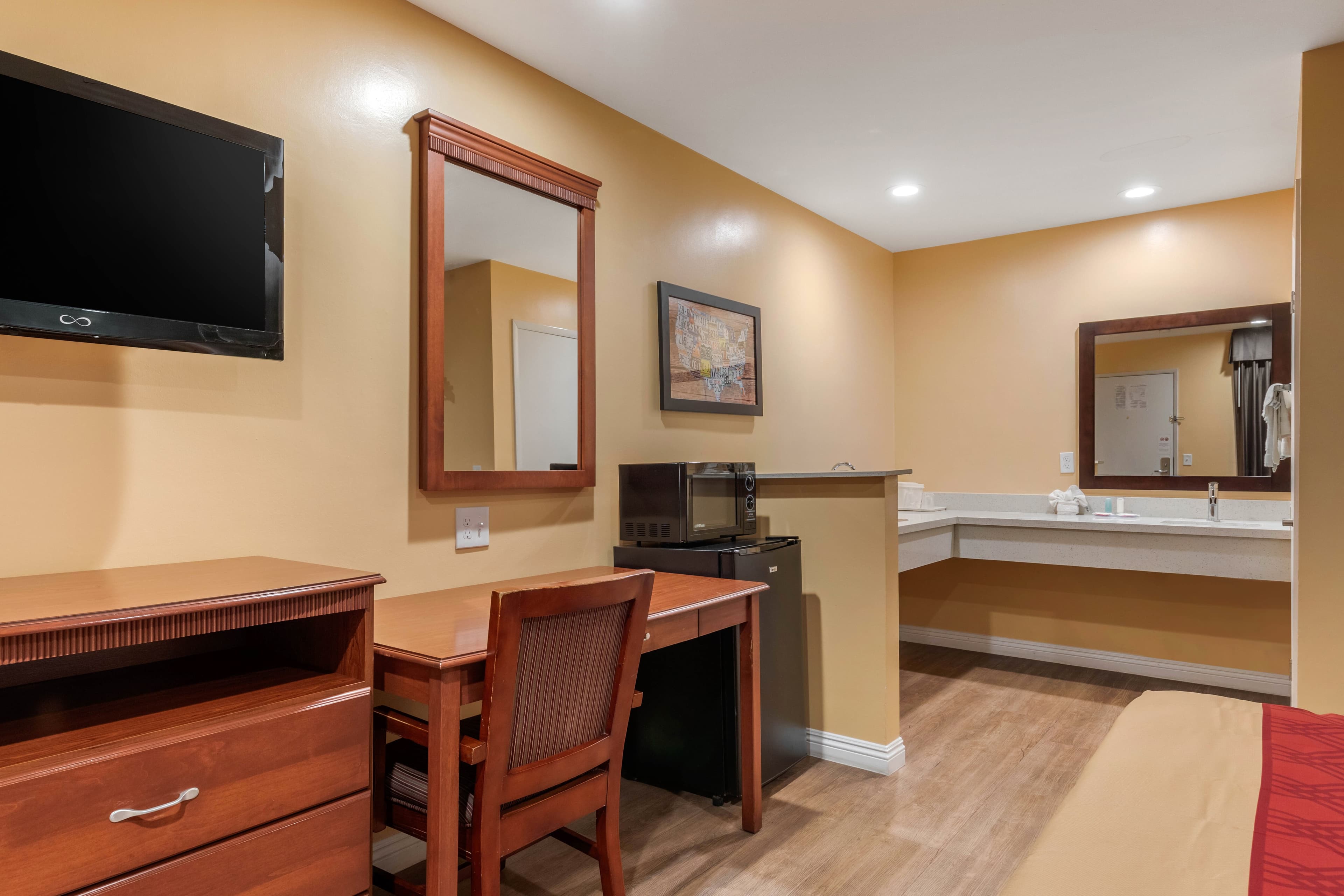 Rodeway Inn Carson - Los Angeles South — 14