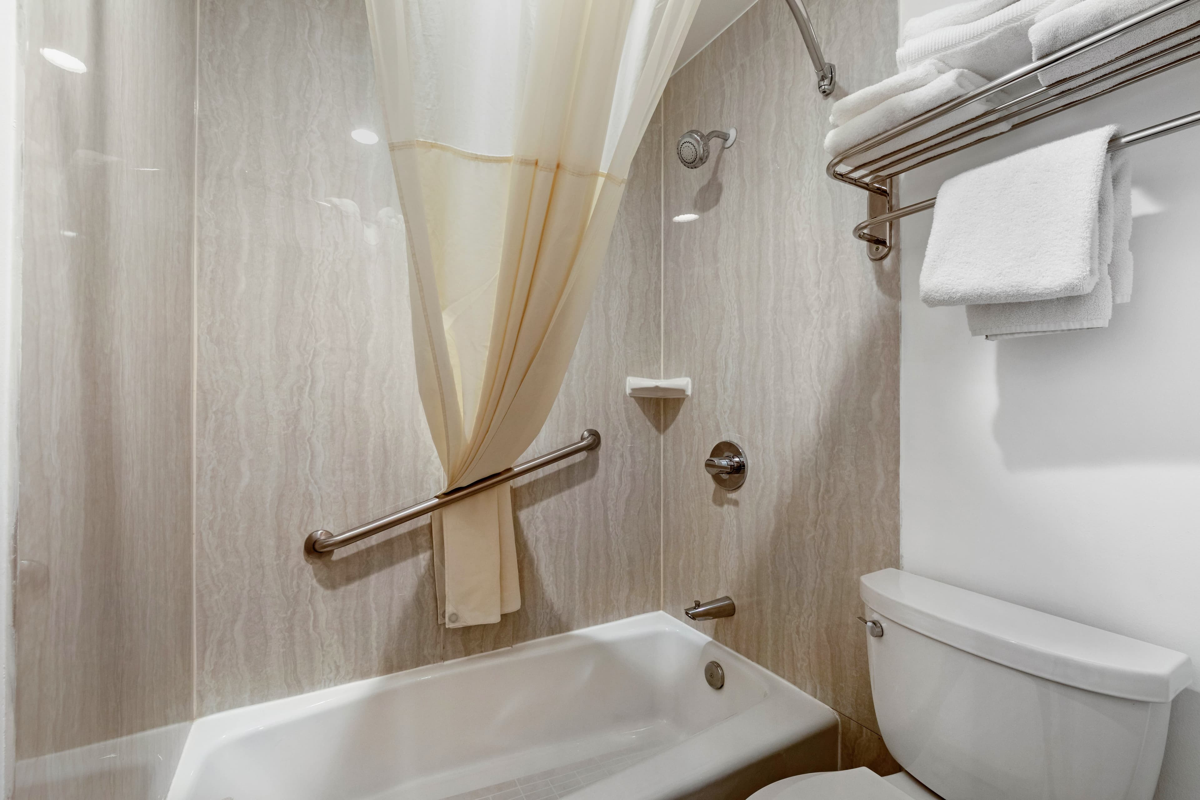 Rodeway Inn Carson - Los Angeles South — 21
