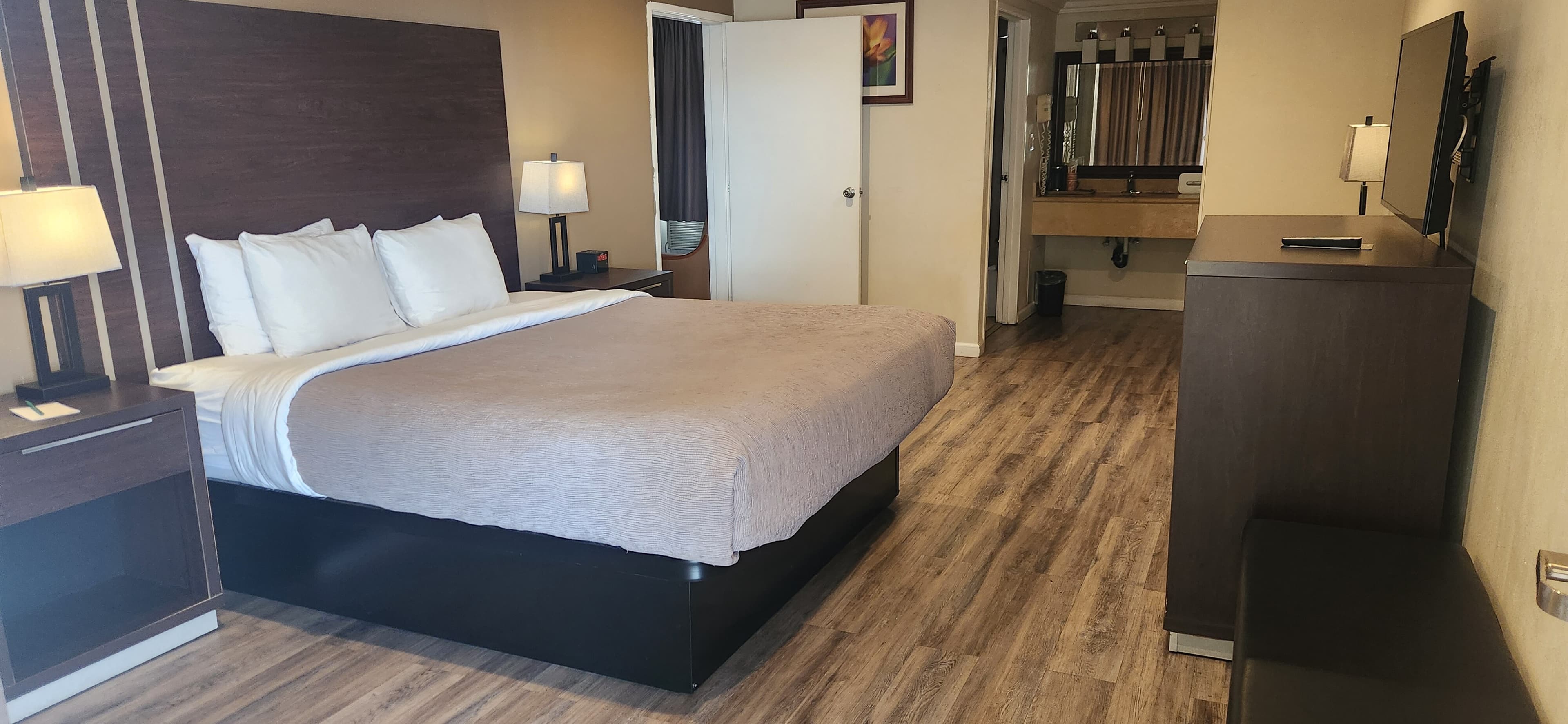 Quality Inn Long Beach - Signal Hill — 11