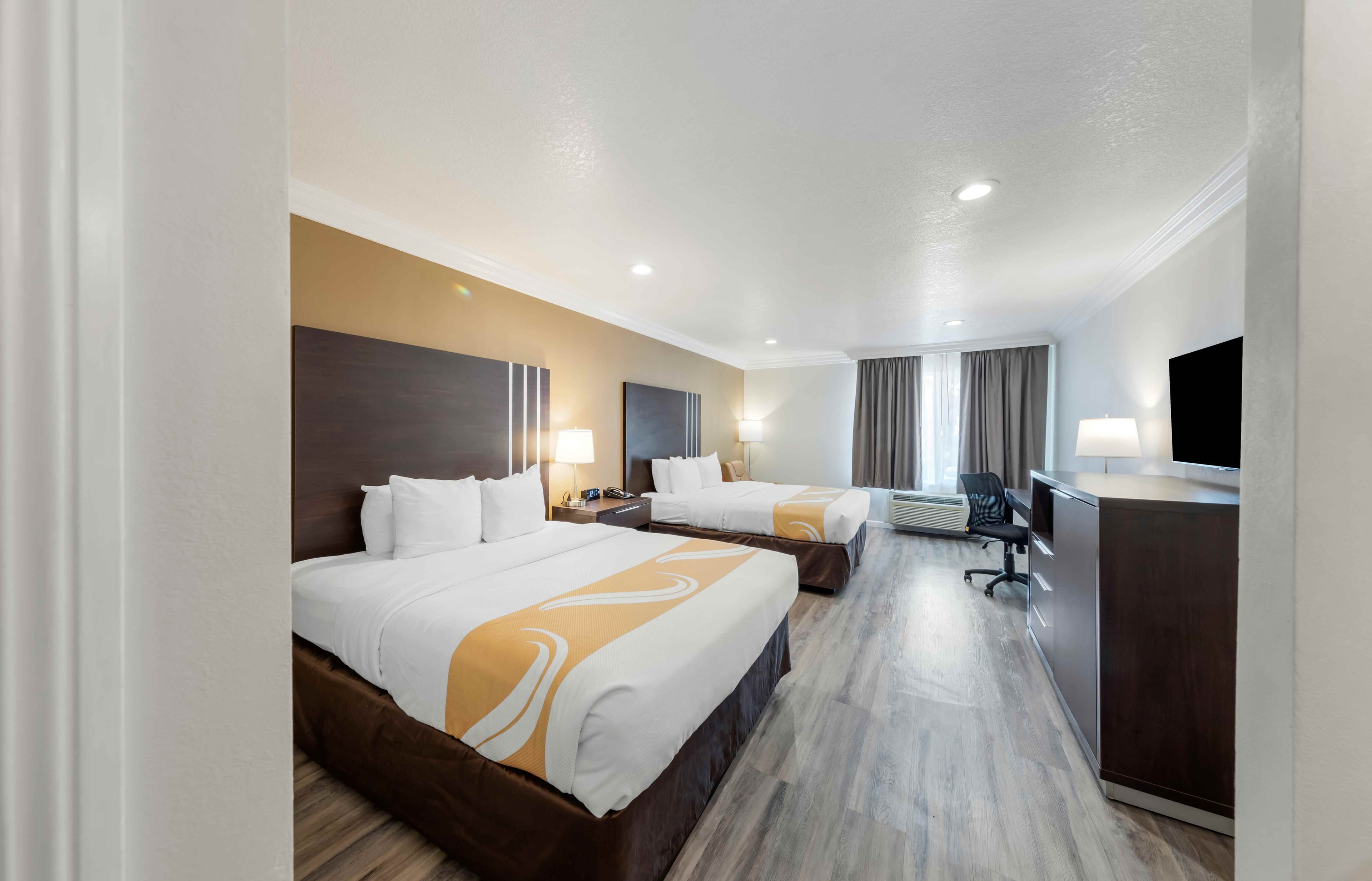 Quality Inn Long Beach - Signal Hill — 15