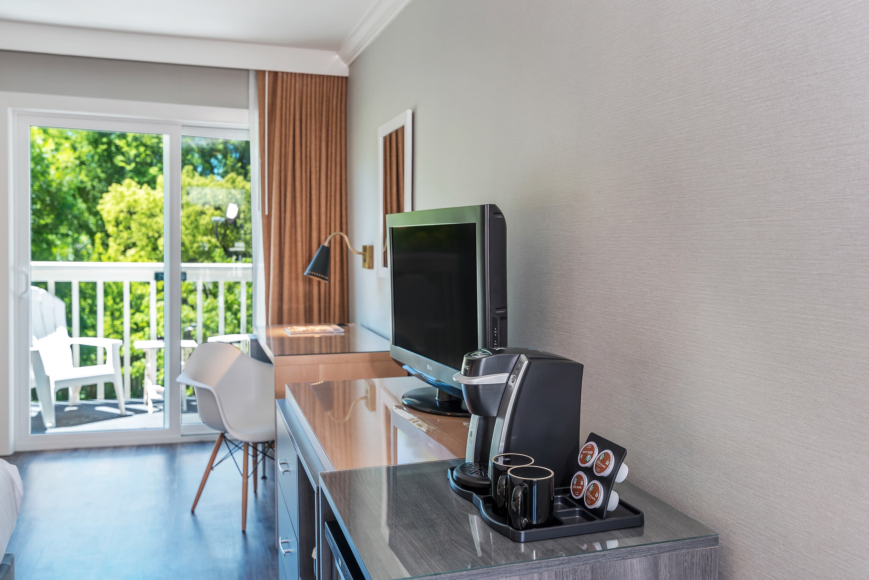 UpValley Inn & Hot Springs Napa Valley, an Ascend Collection Hotel - Image 4