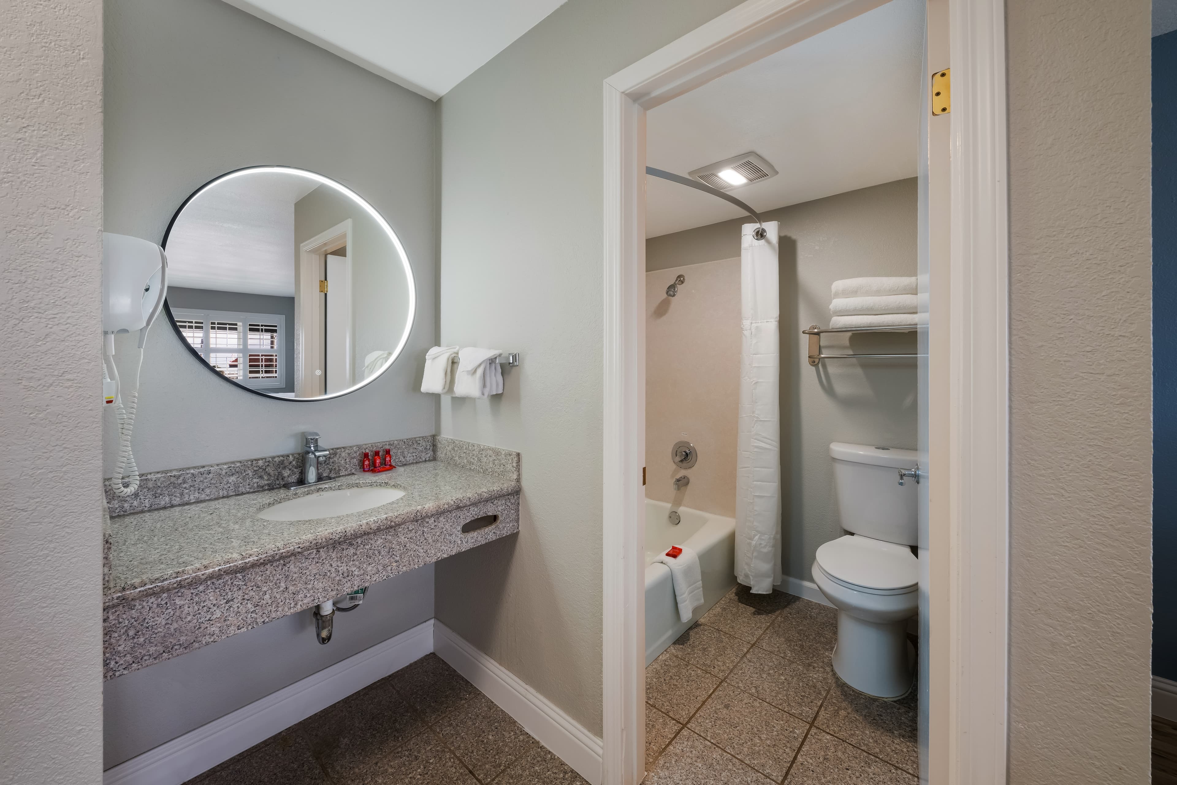 Comfort Inn near Hearst Castle - Cambria — 22