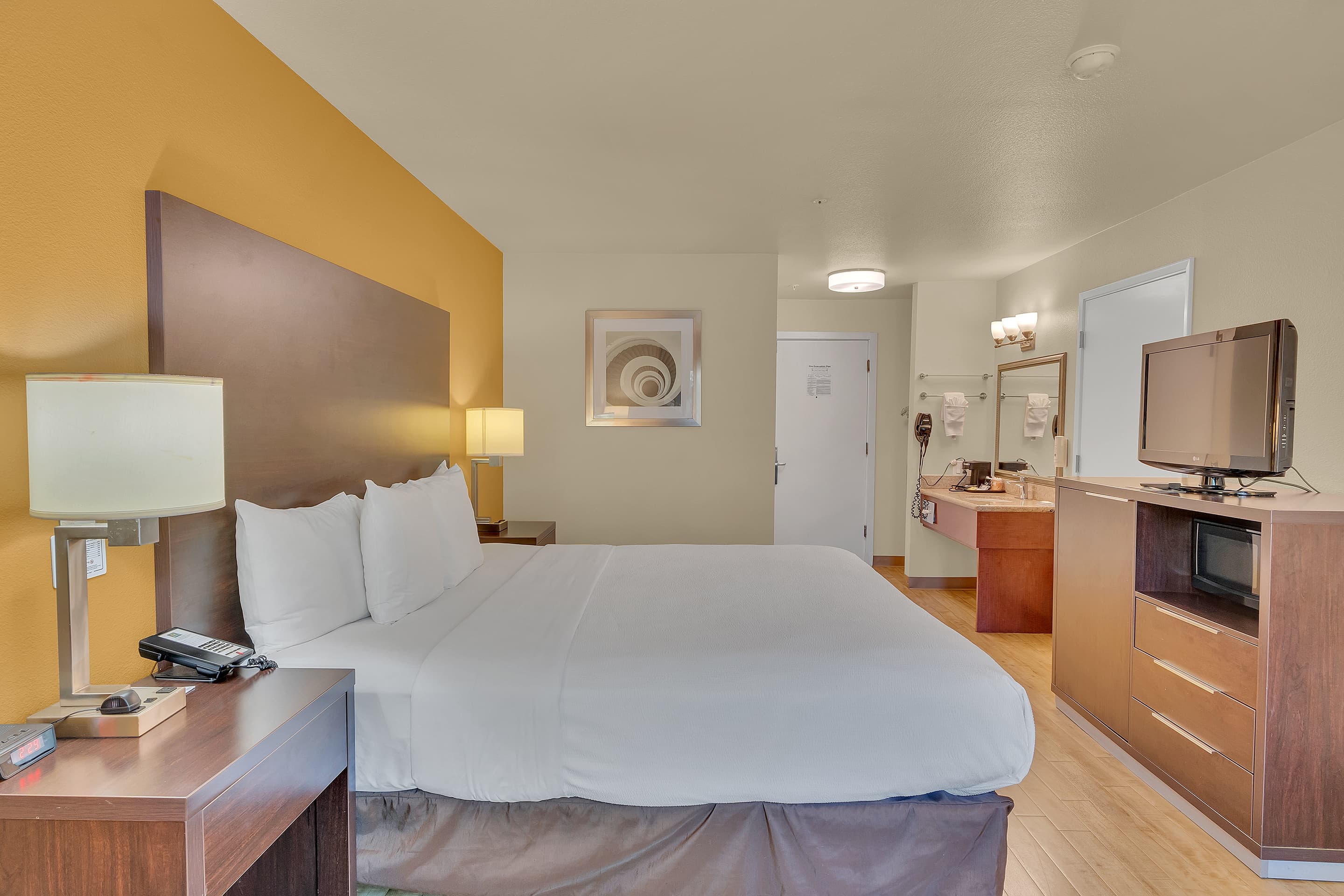 Quality Inn near Six Flags Discovery Kingdom-Napa Valley — 9