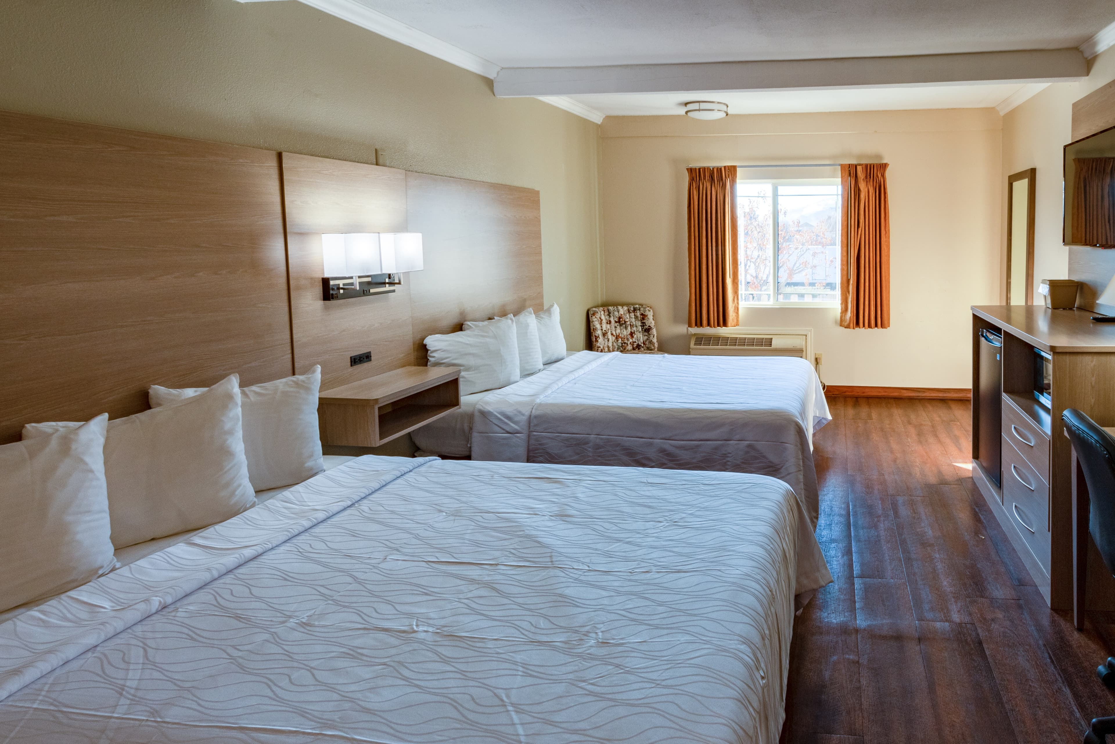 Quality Inn Bishop near Mammoth — 18