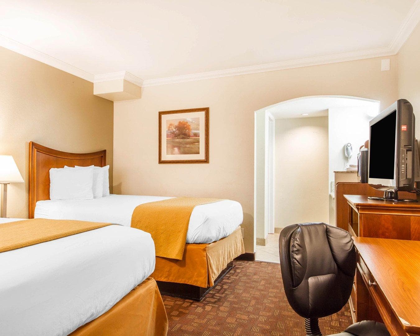 Quality Inn Sacramento Convention Center — 7