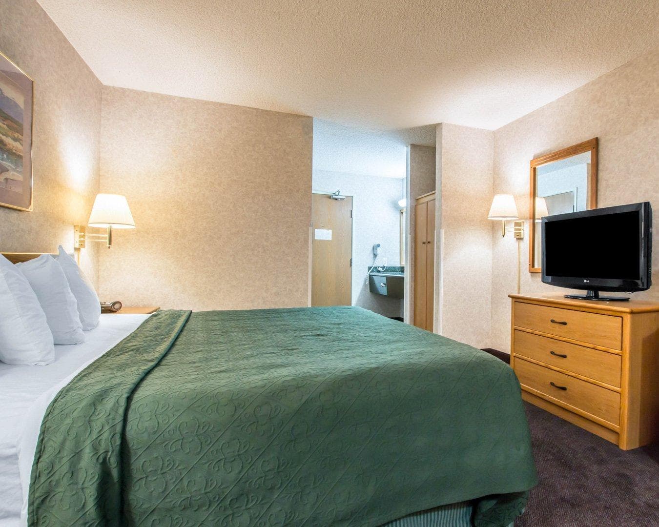Quality Suites San Diego Otay Mesa - Image 2