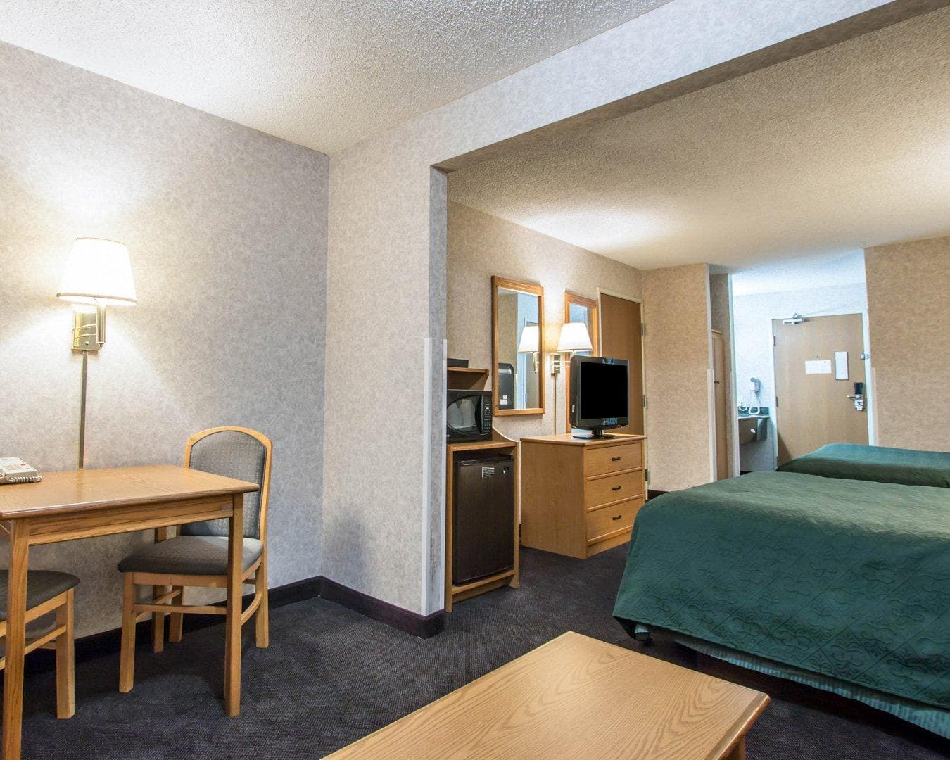 Quality Suites San Diego Otay Mesa — 24