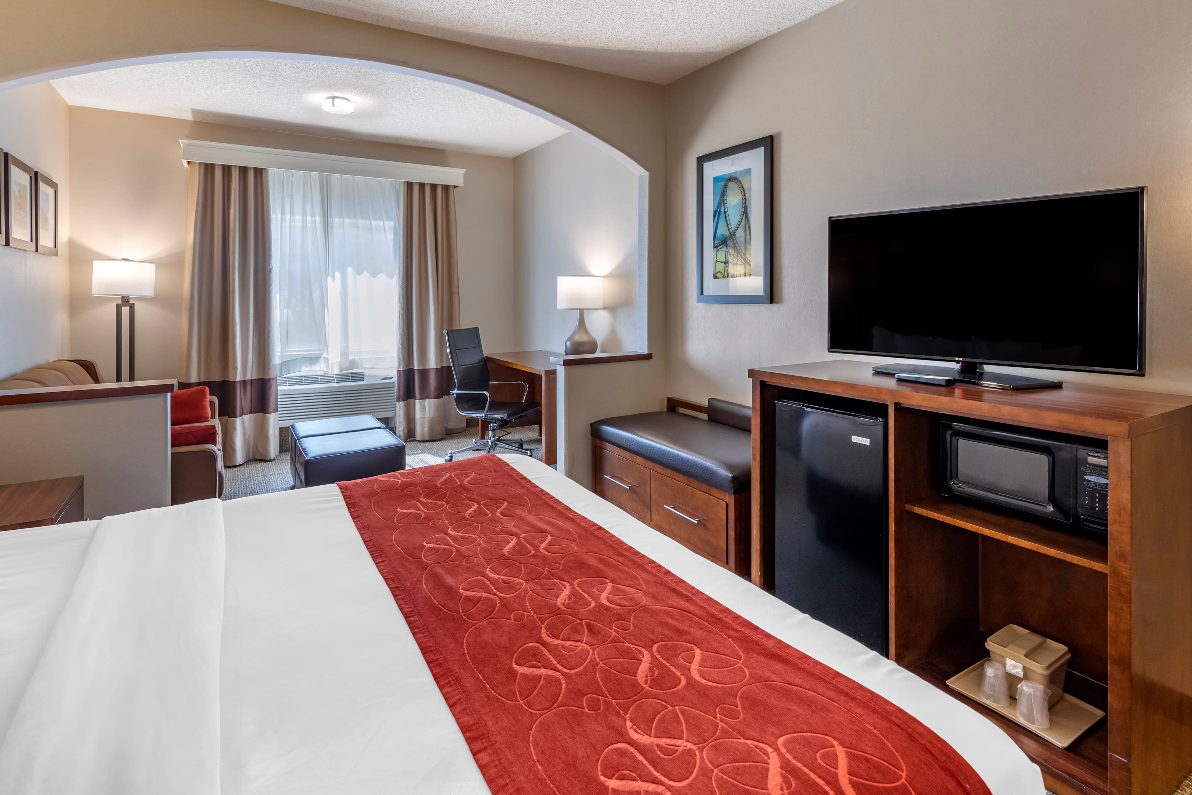 Comfort Suites Near Six Flags Magic Mountain — 19