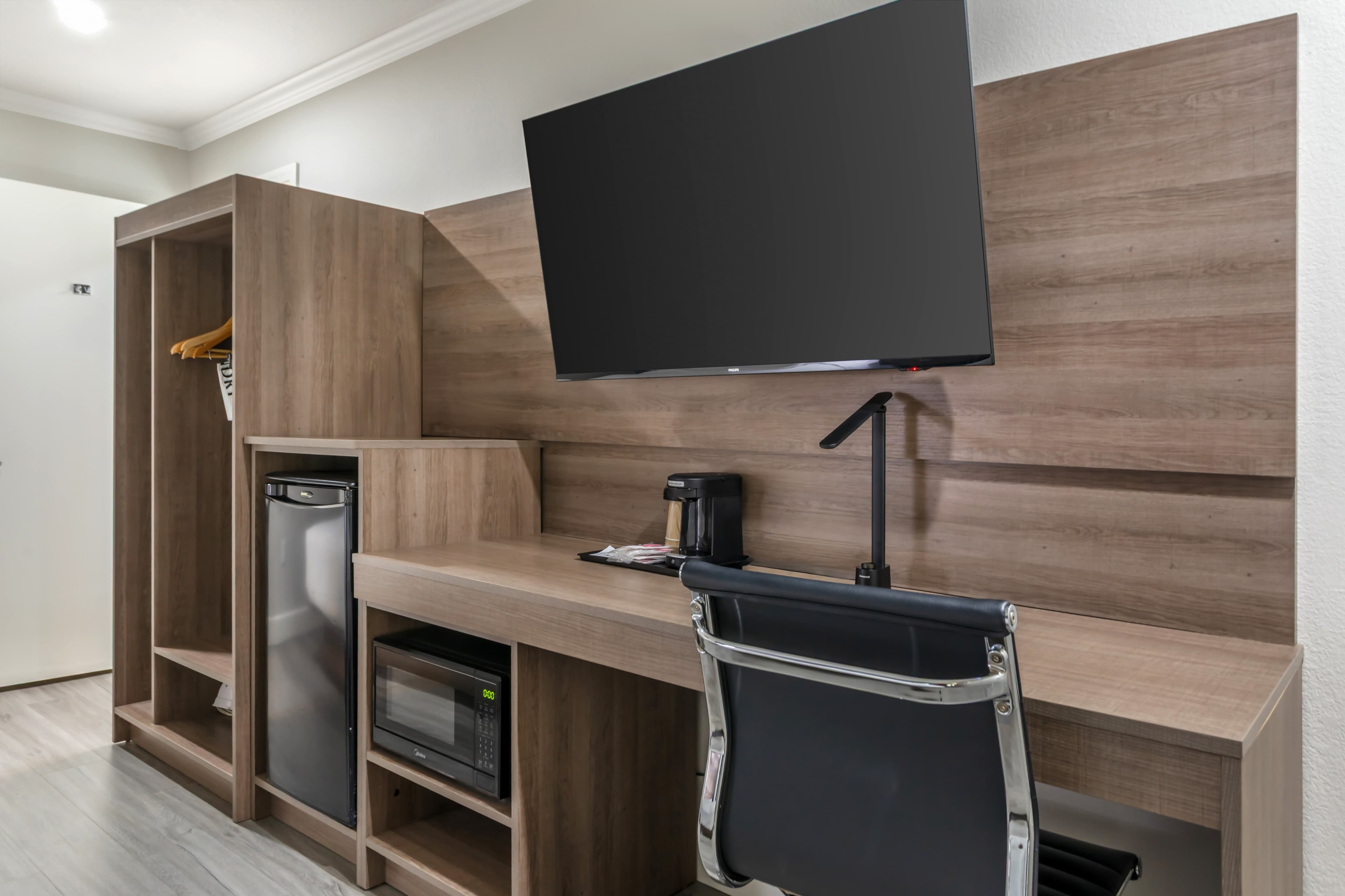 University Park Inn & Suites, an Ascend Collection Hotel — 8