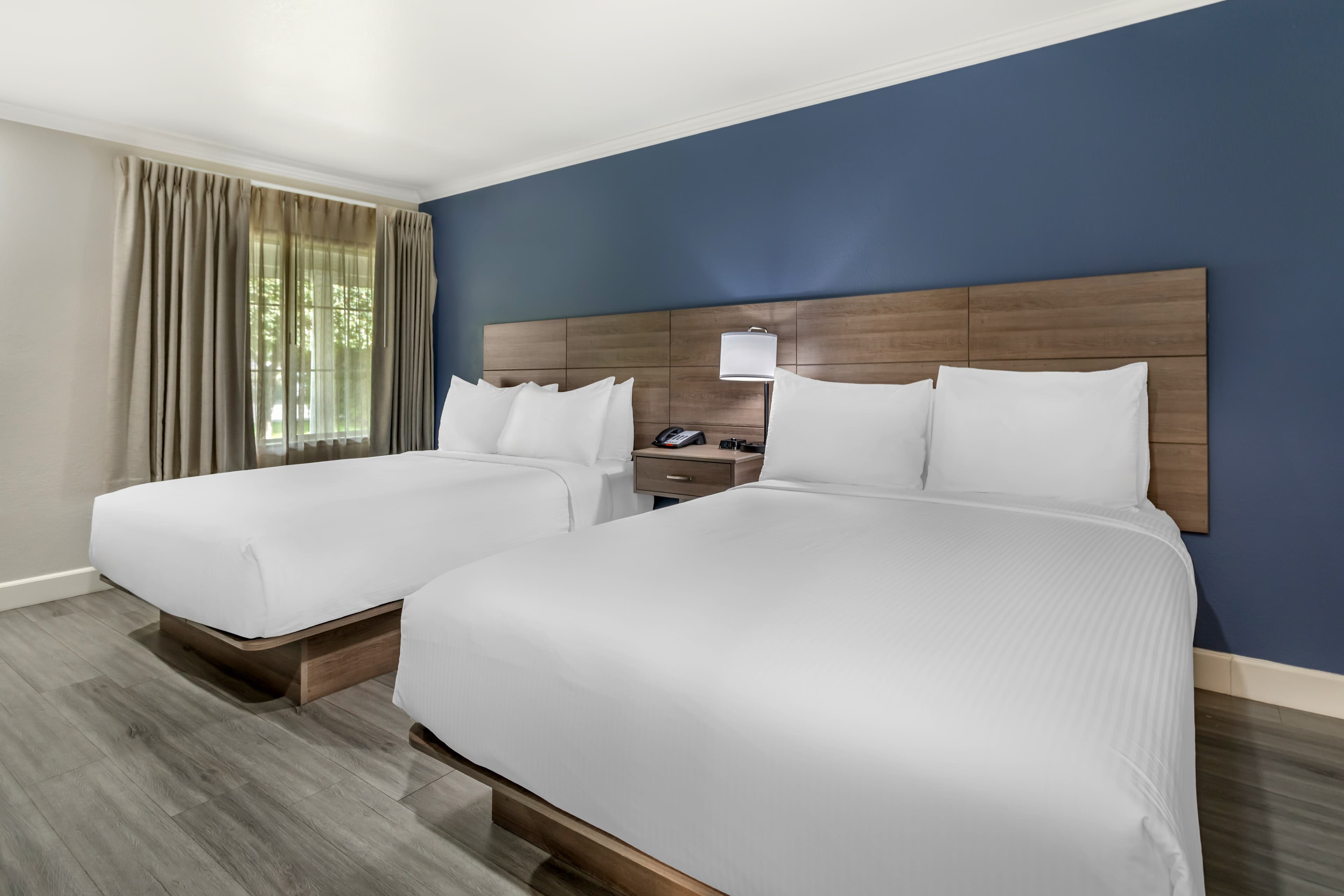 University Park Inn & Suites, an Ascend Collection Hotel — 9