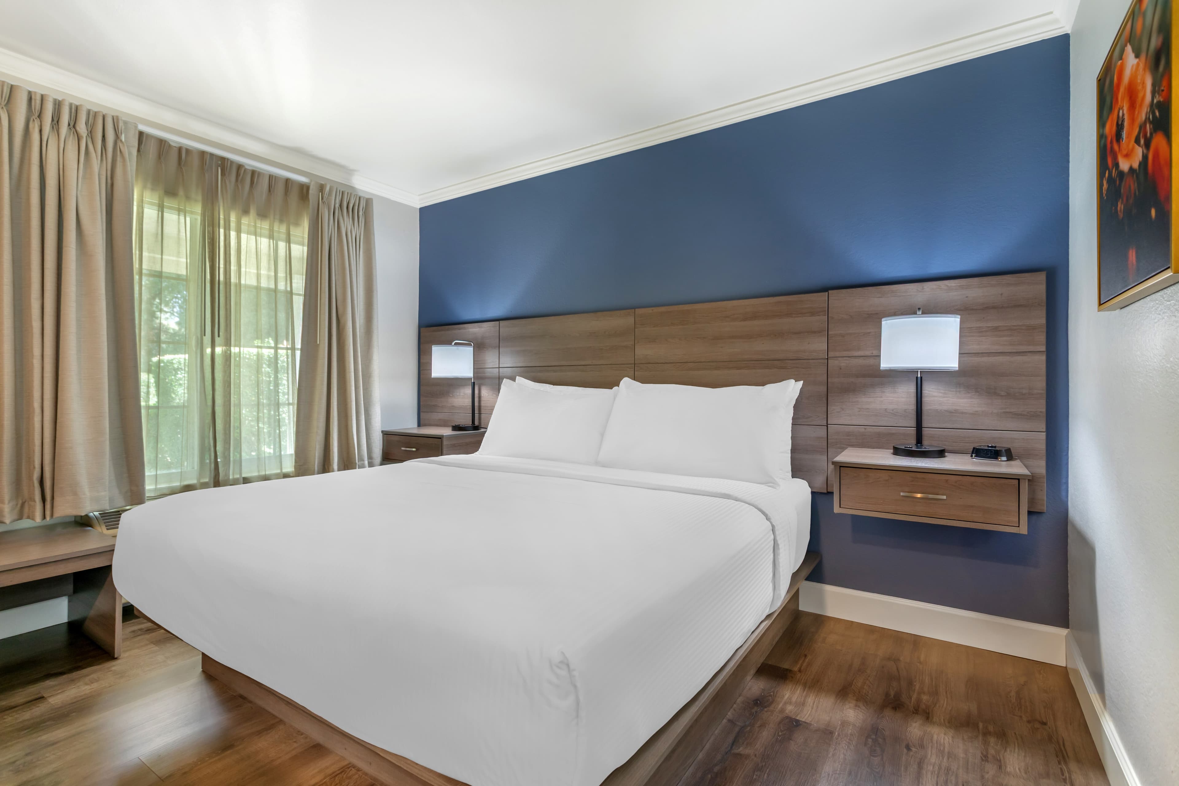 University Park Inn & Suites, an Ascend Collection Hotel — 40