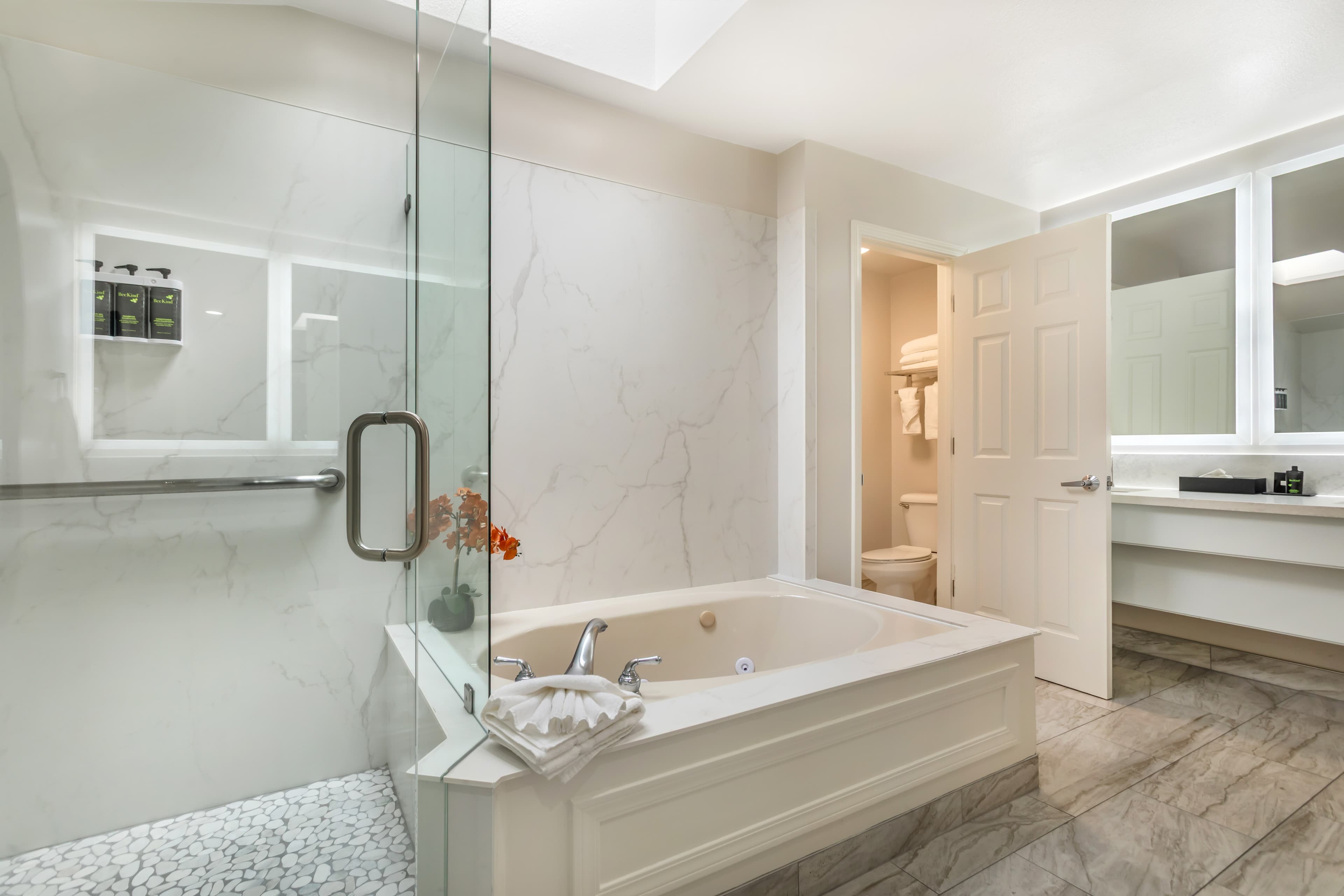 University Park Inn & Suites, an Ascend Collection Hotel — 30