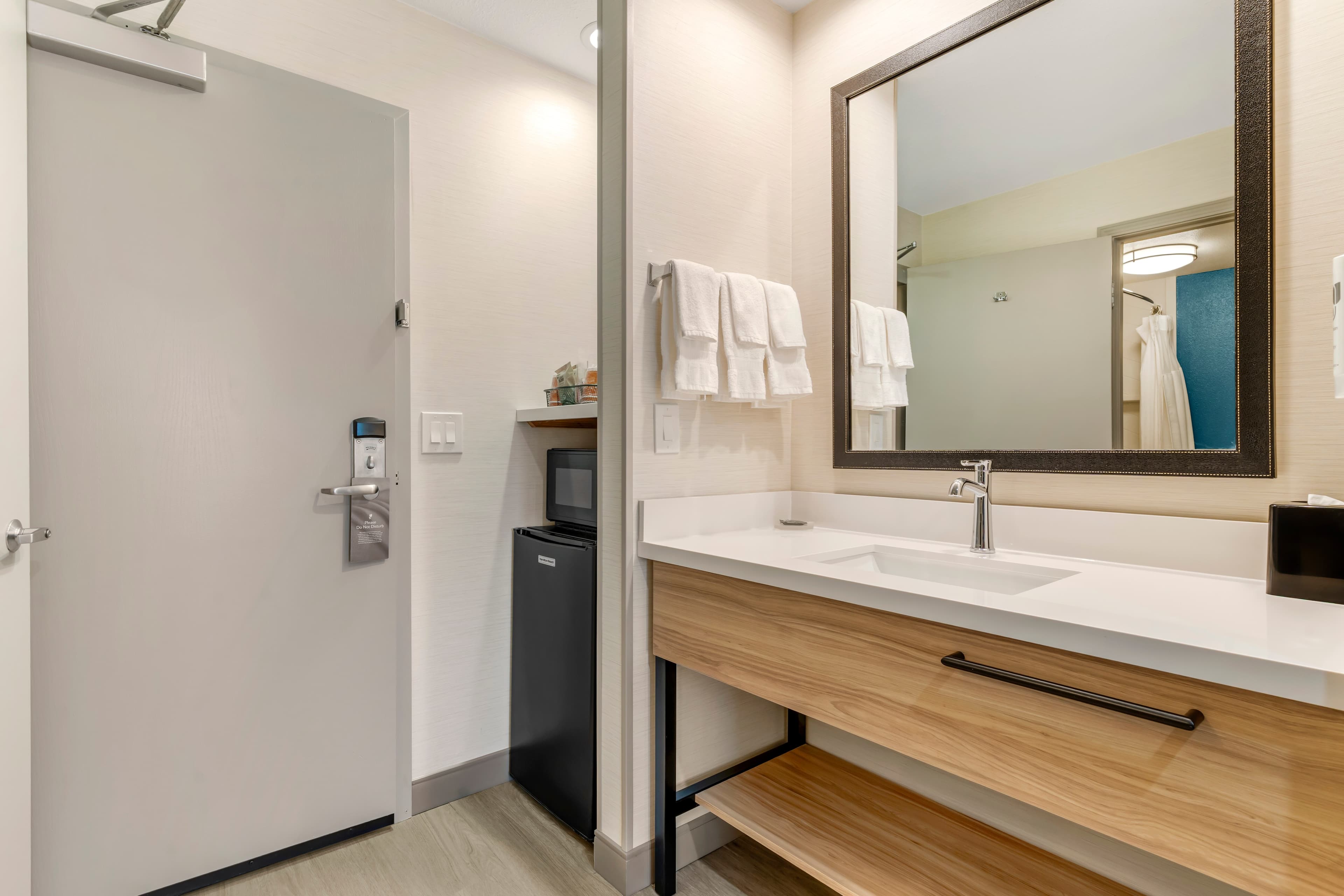 Country Inn & Suites by Radisson, Modesto/Salida — 17