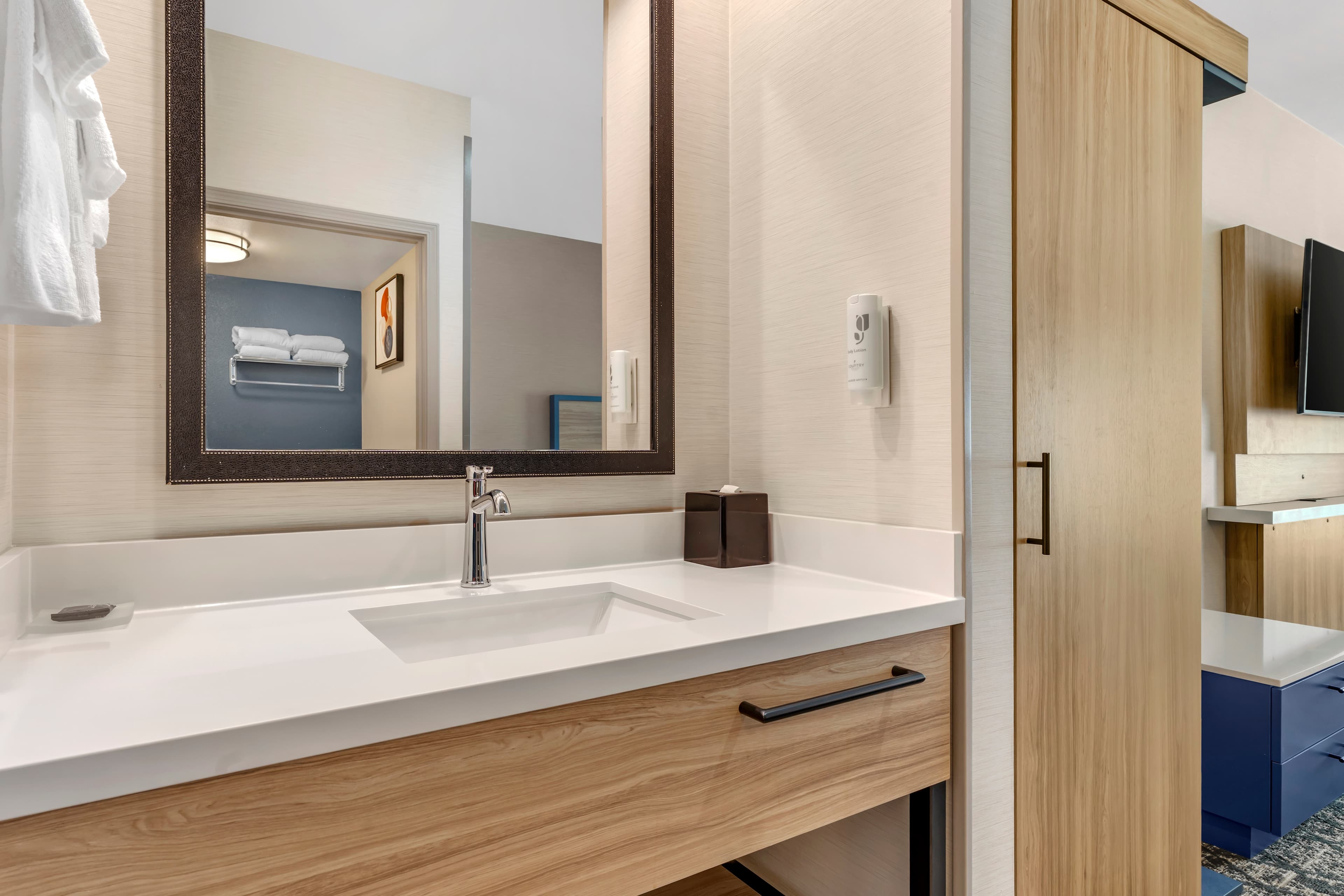 Country Inn & Suites by Radisson, Modesto/Salida — 23