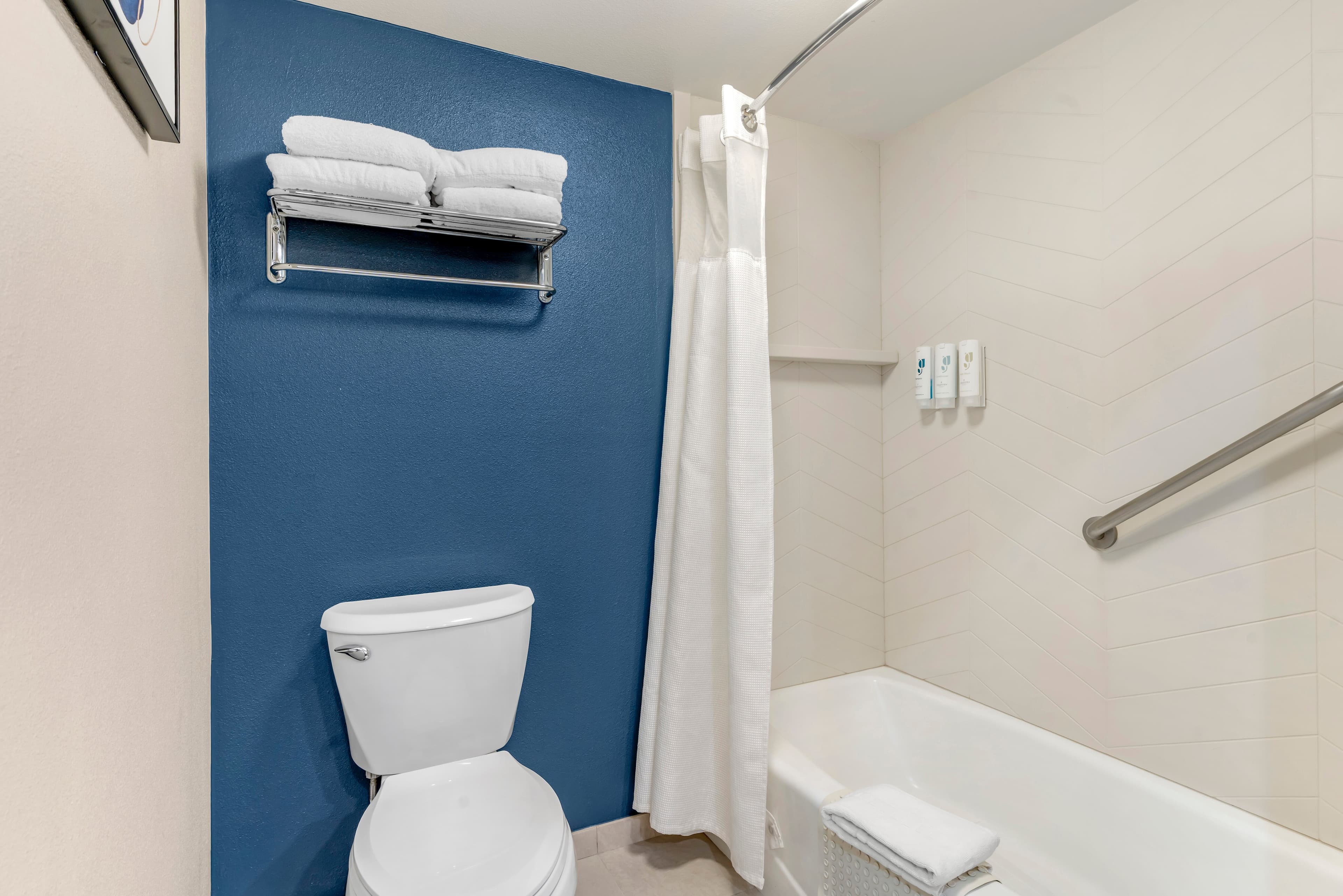 Country Inn & Suites by Radisson, Modesto/Salida — 24