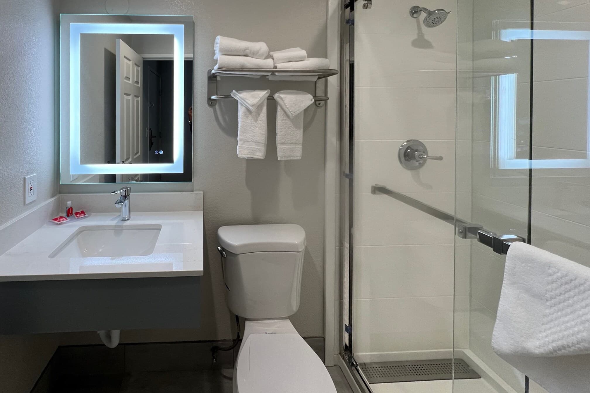 Quality Inn Tracy I-205 — 24