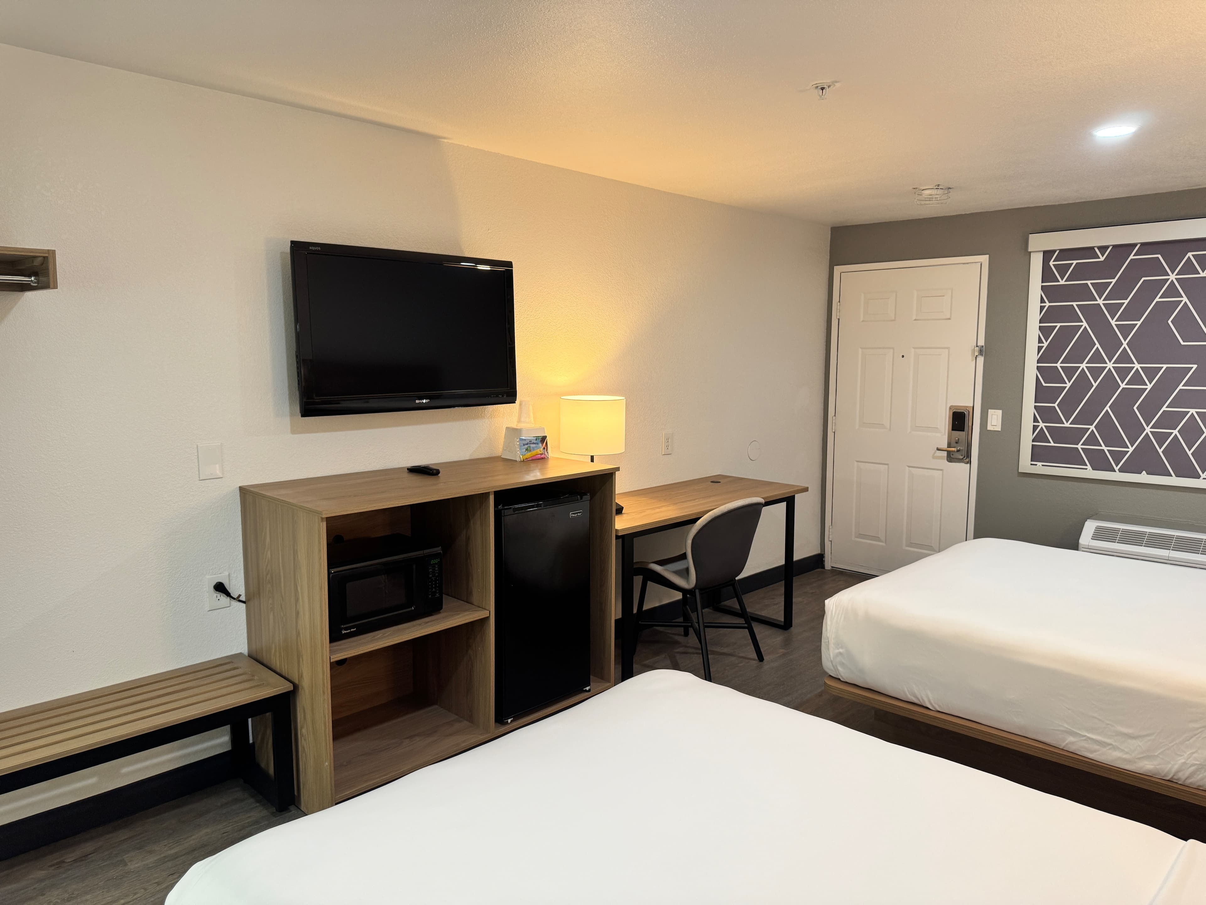 Rodeway Inn & Suites Rancho Mirage - Palm Desert Area — 36
