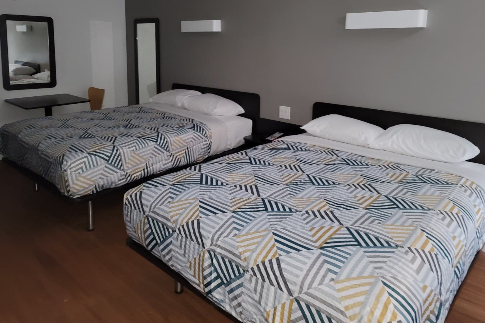 Rodeway Inn & Suites Rancho Mirage - Palm Desert Area — 30