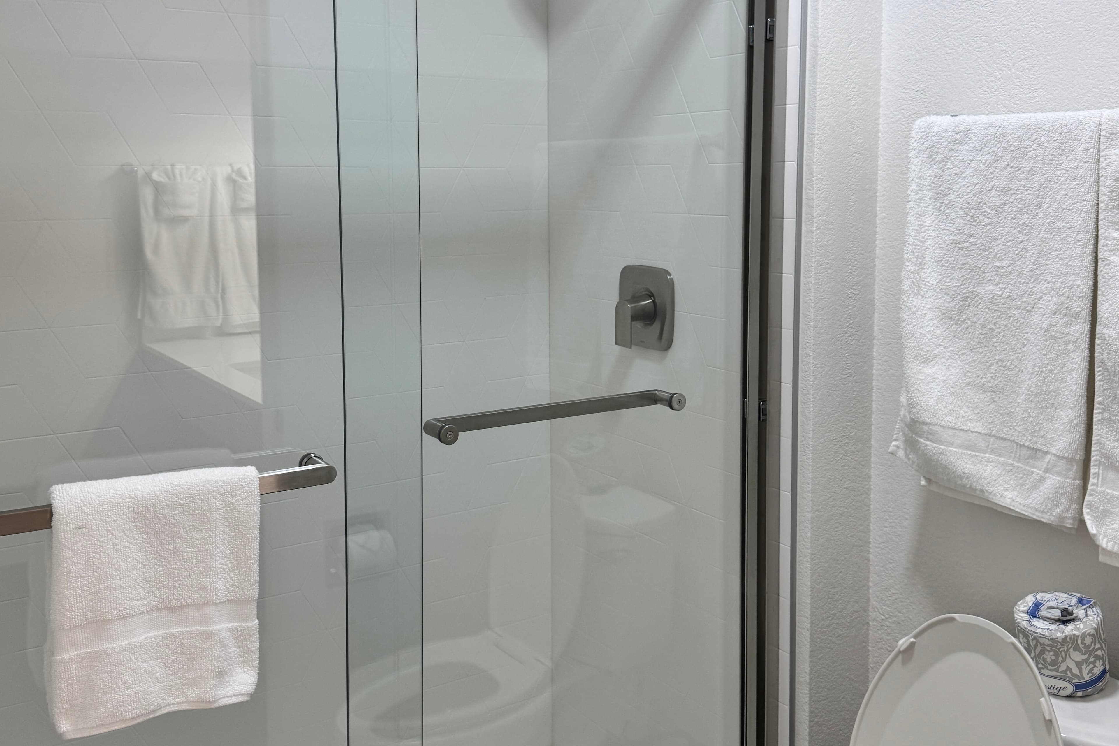 Rodeway Inn & Suites Rancho Mirage - Palm Desert Area — 6