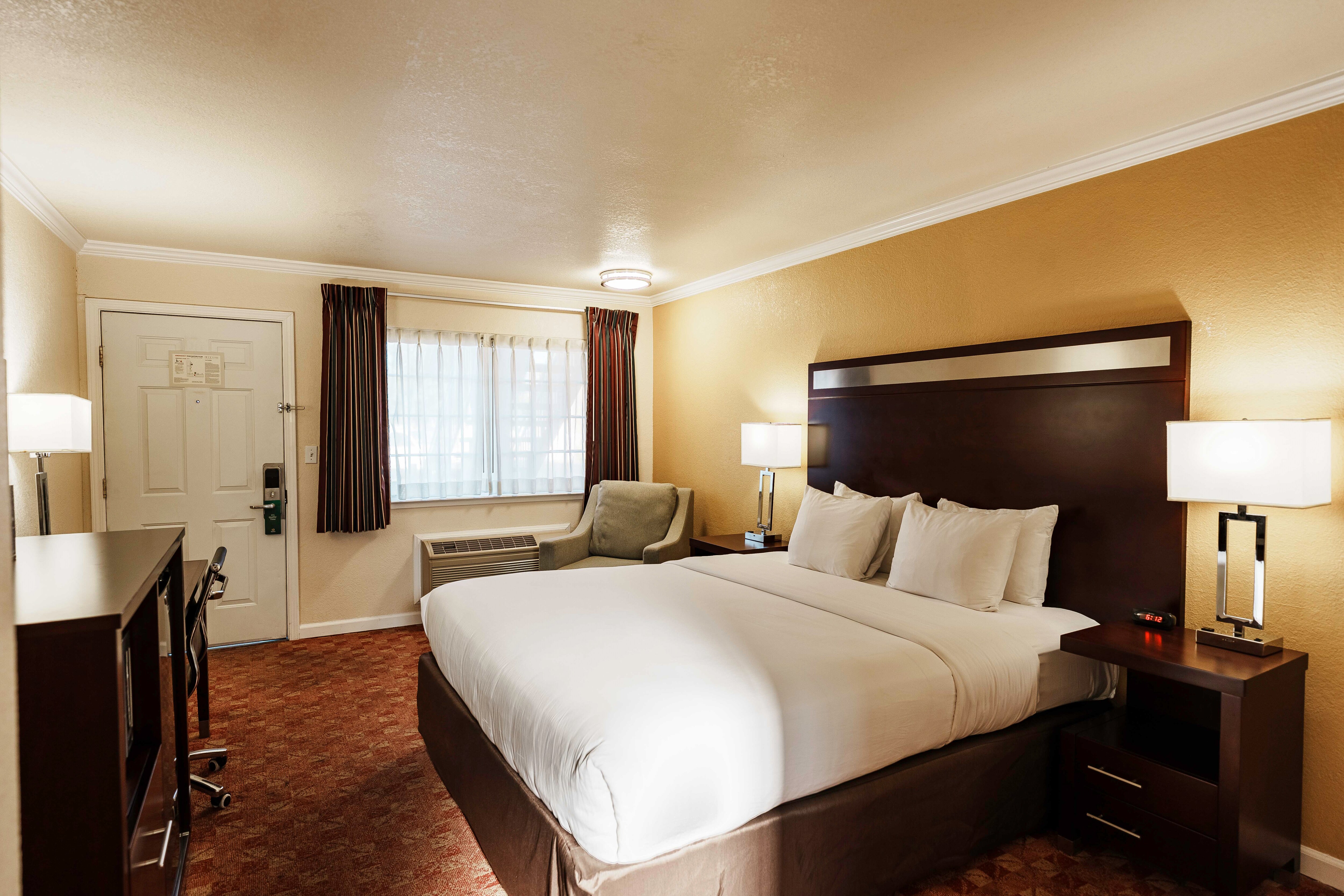 Quality Inn Ukiah - Image 2