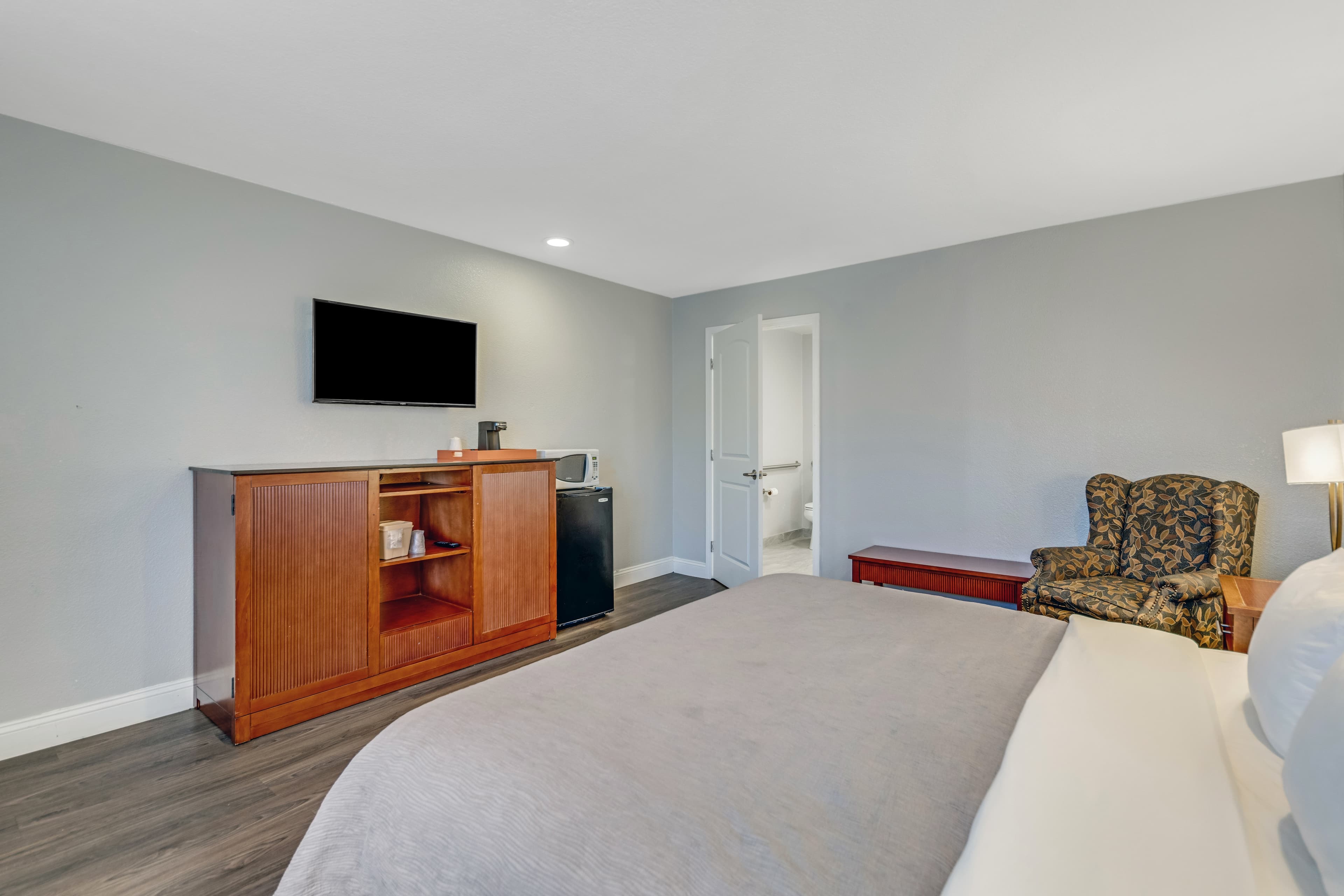 Quality Inn Santa Cruz Downtown Area — 8