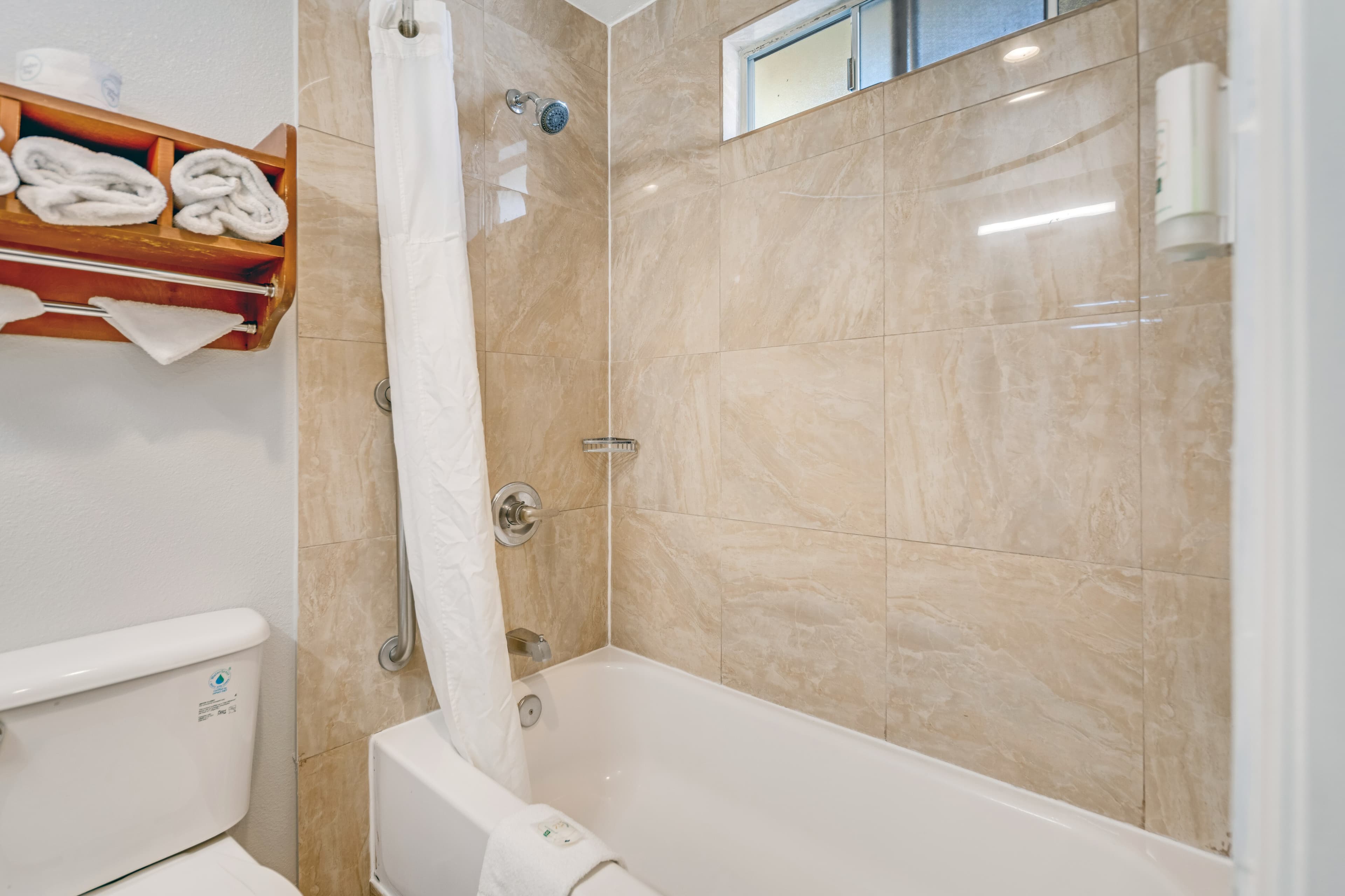 Quality Inn Santa Cruz Downtown Area — 26