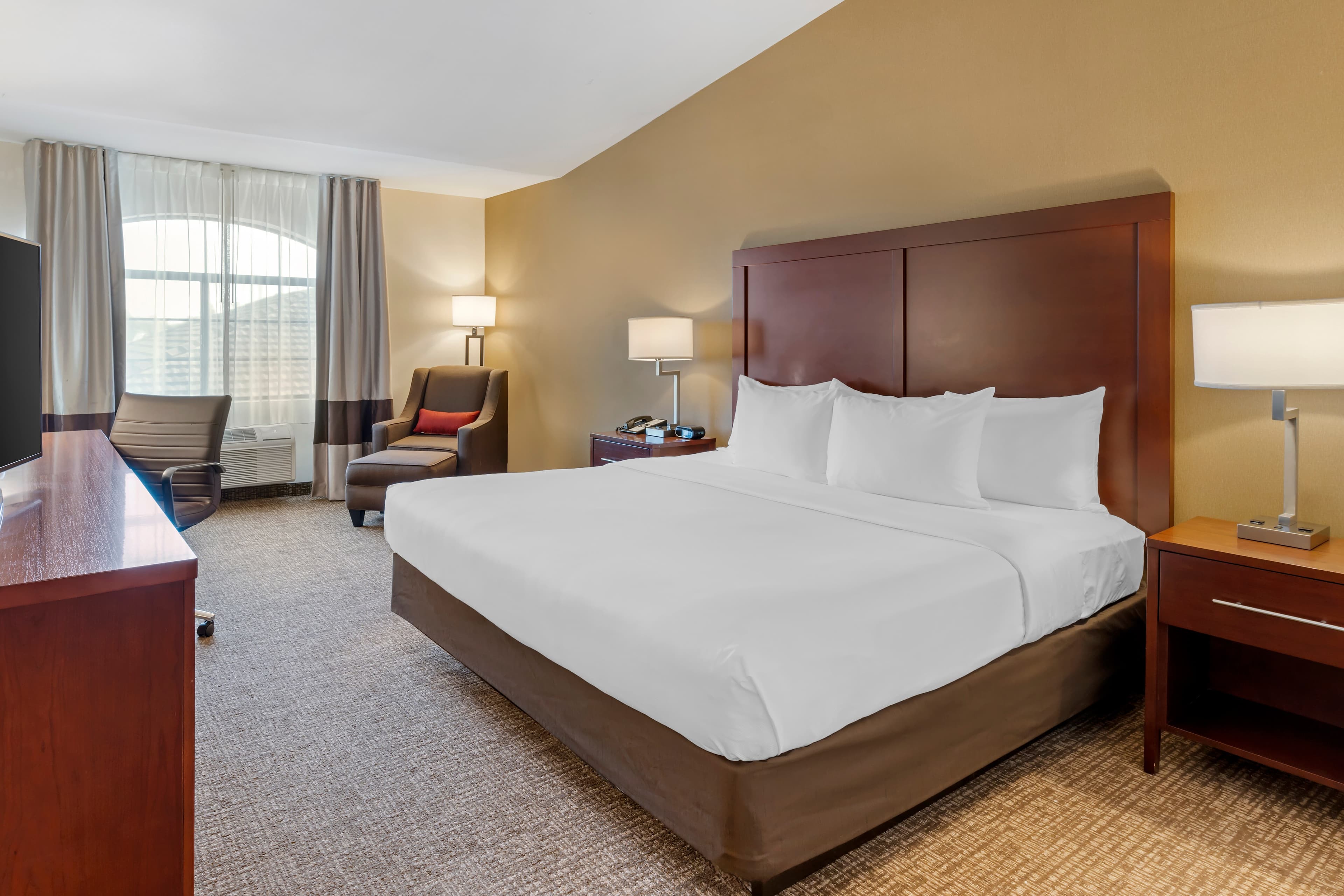 Comfort Inn Marina on the Monterey Bay - Image 3
