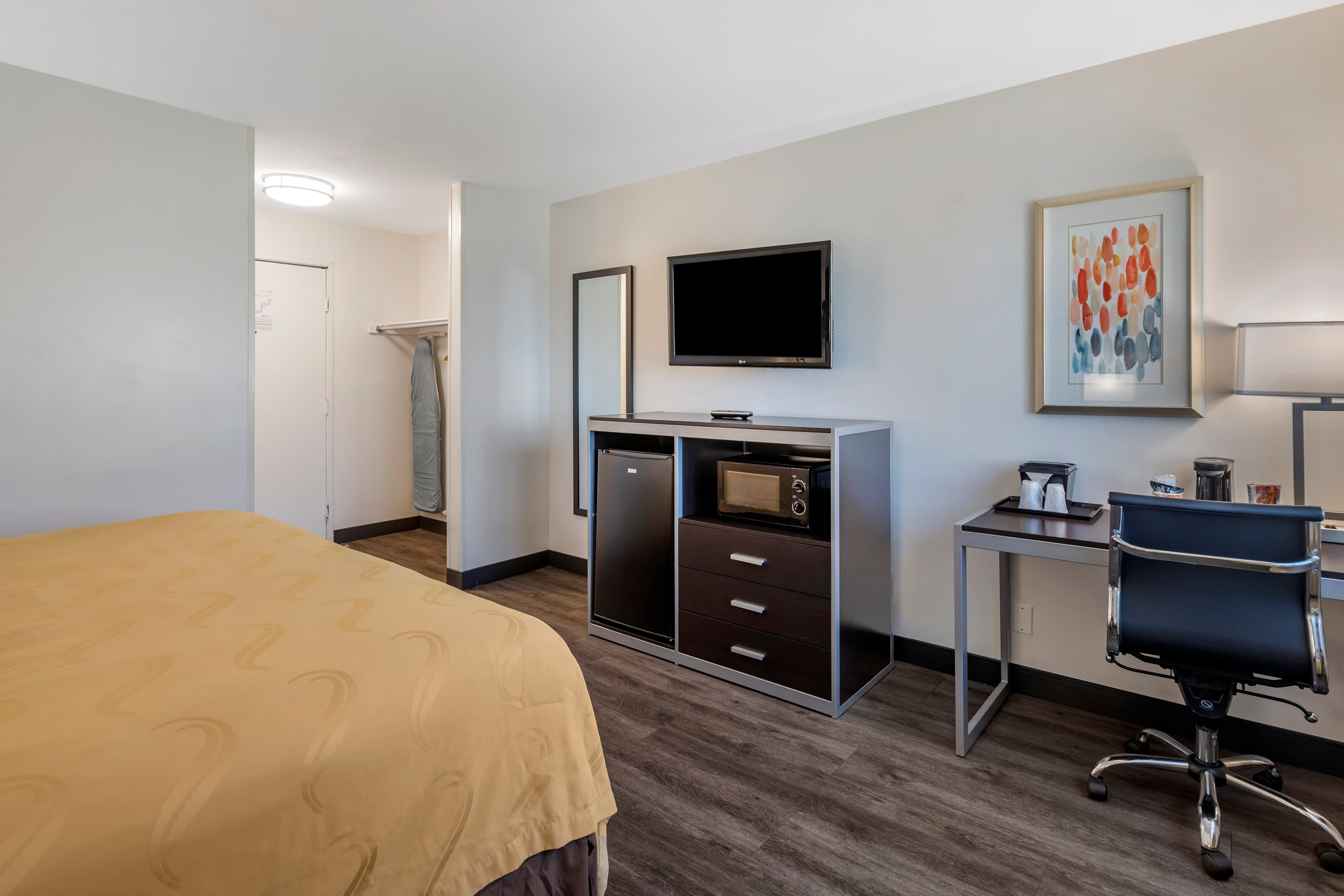 Quality Inn Burbank Airport — 7