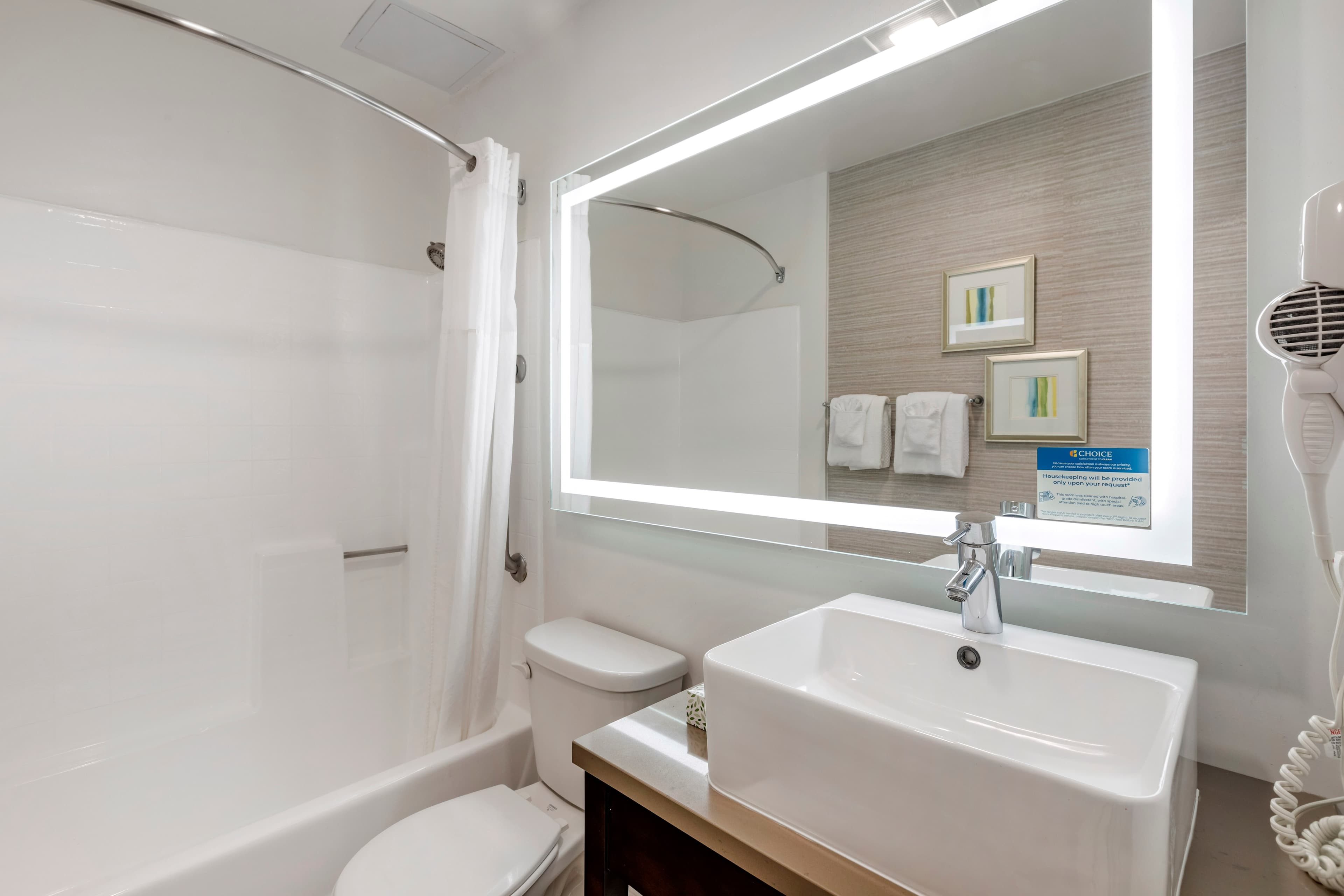 Quality Inn Burbank Airport — 17