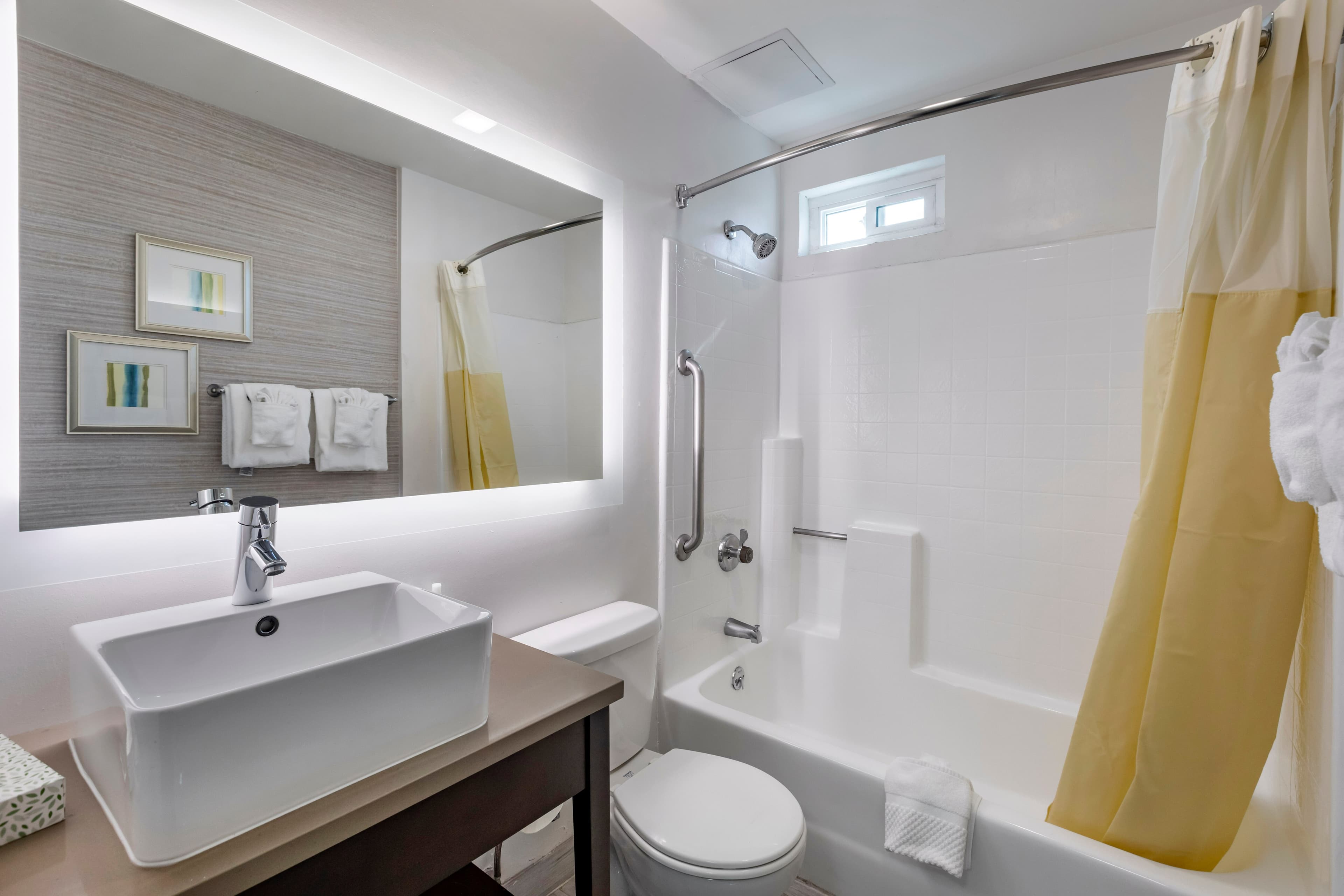 Quality Inn Burbank Airport — 21