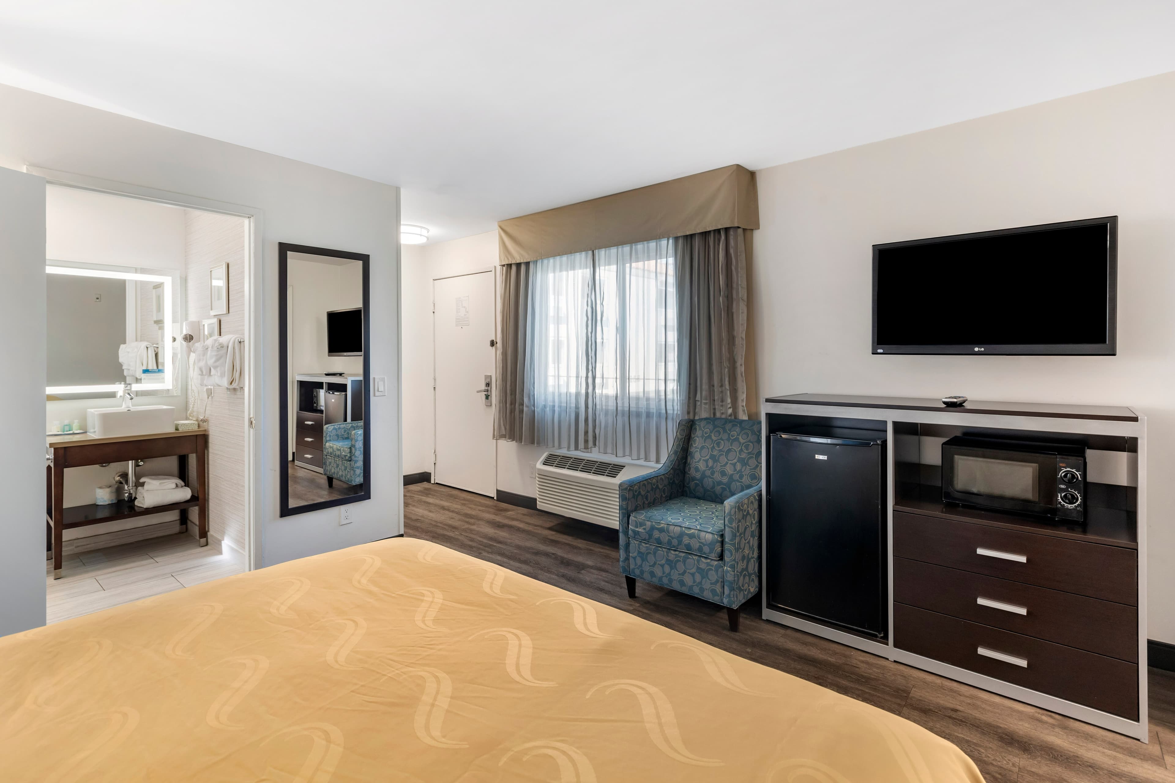 Quality Inn Burbank Airport — 27
