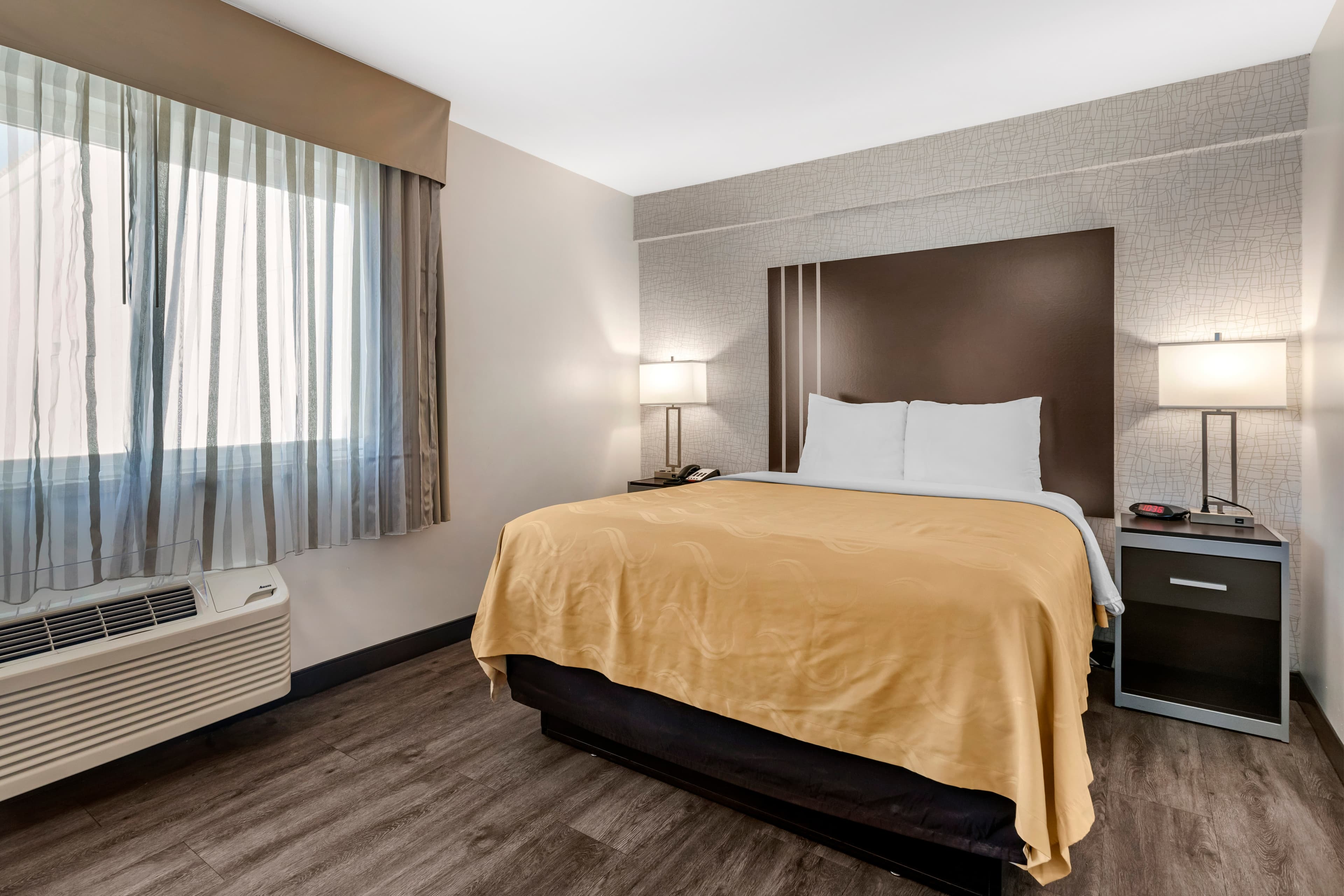 Quality Inn Burbank Airport — 23